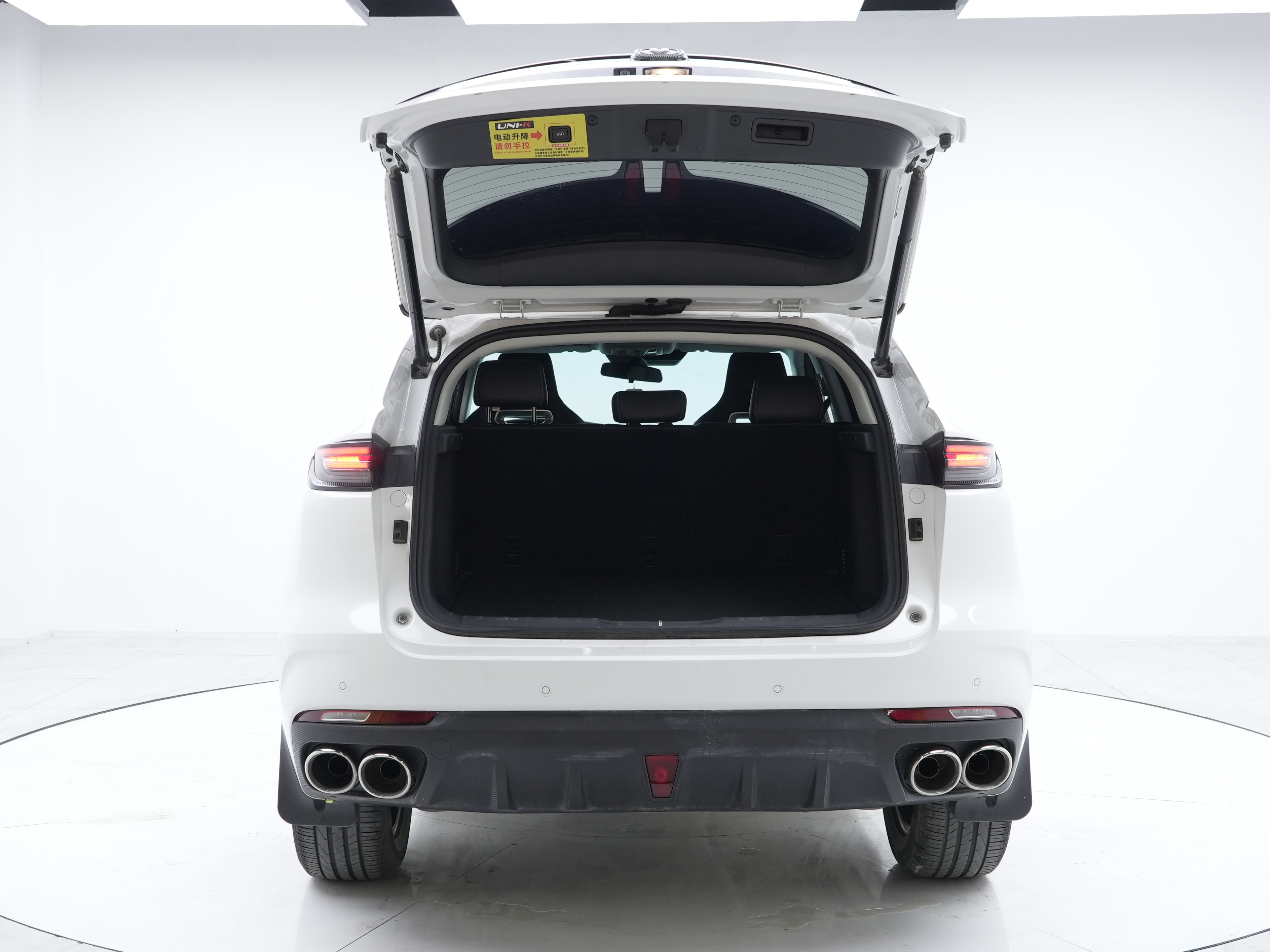 Changan UNI-K 2024 #14 Changan UNI-K 2024 car image #14