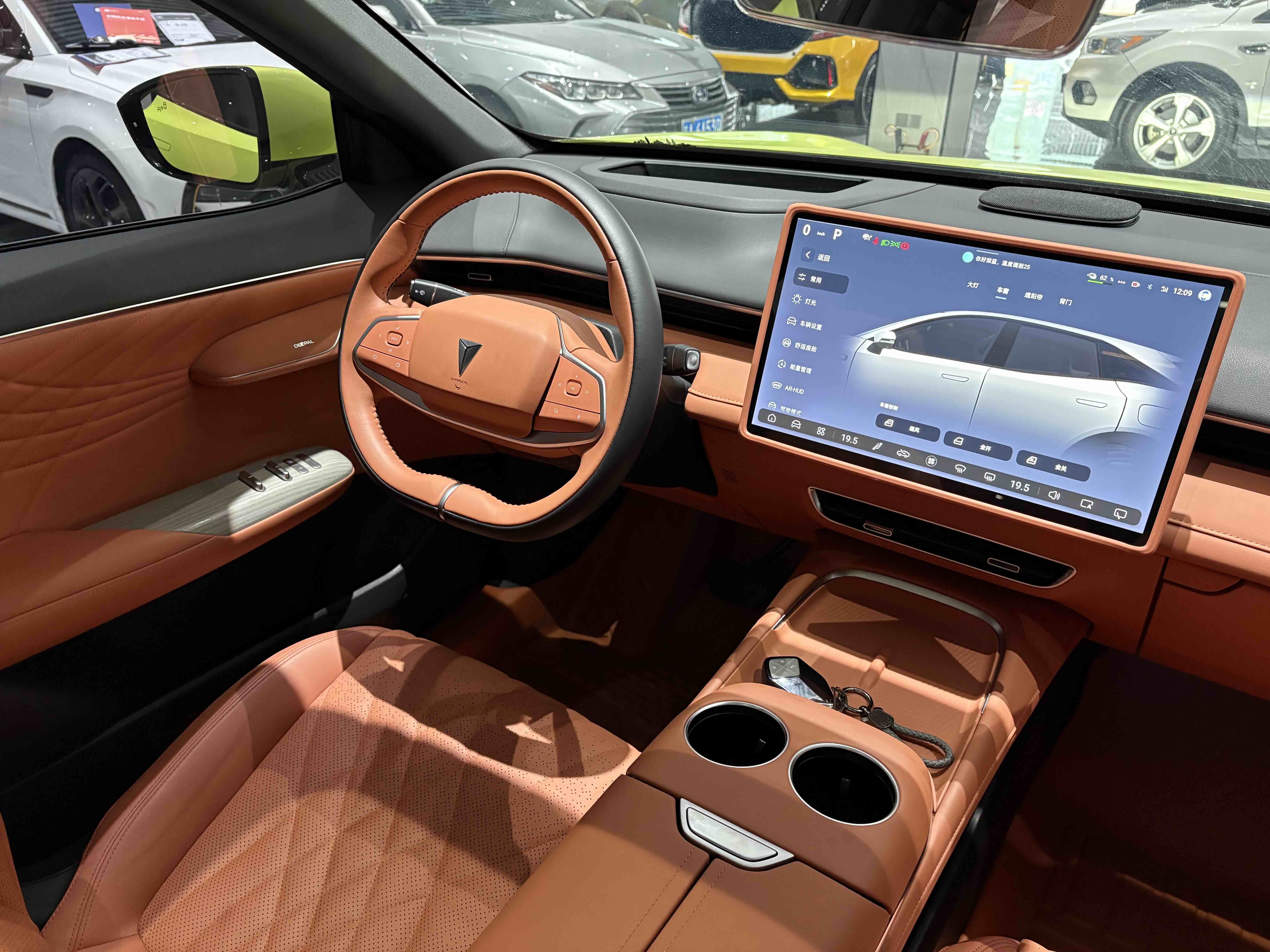 Deepal S07 2024 car image #14