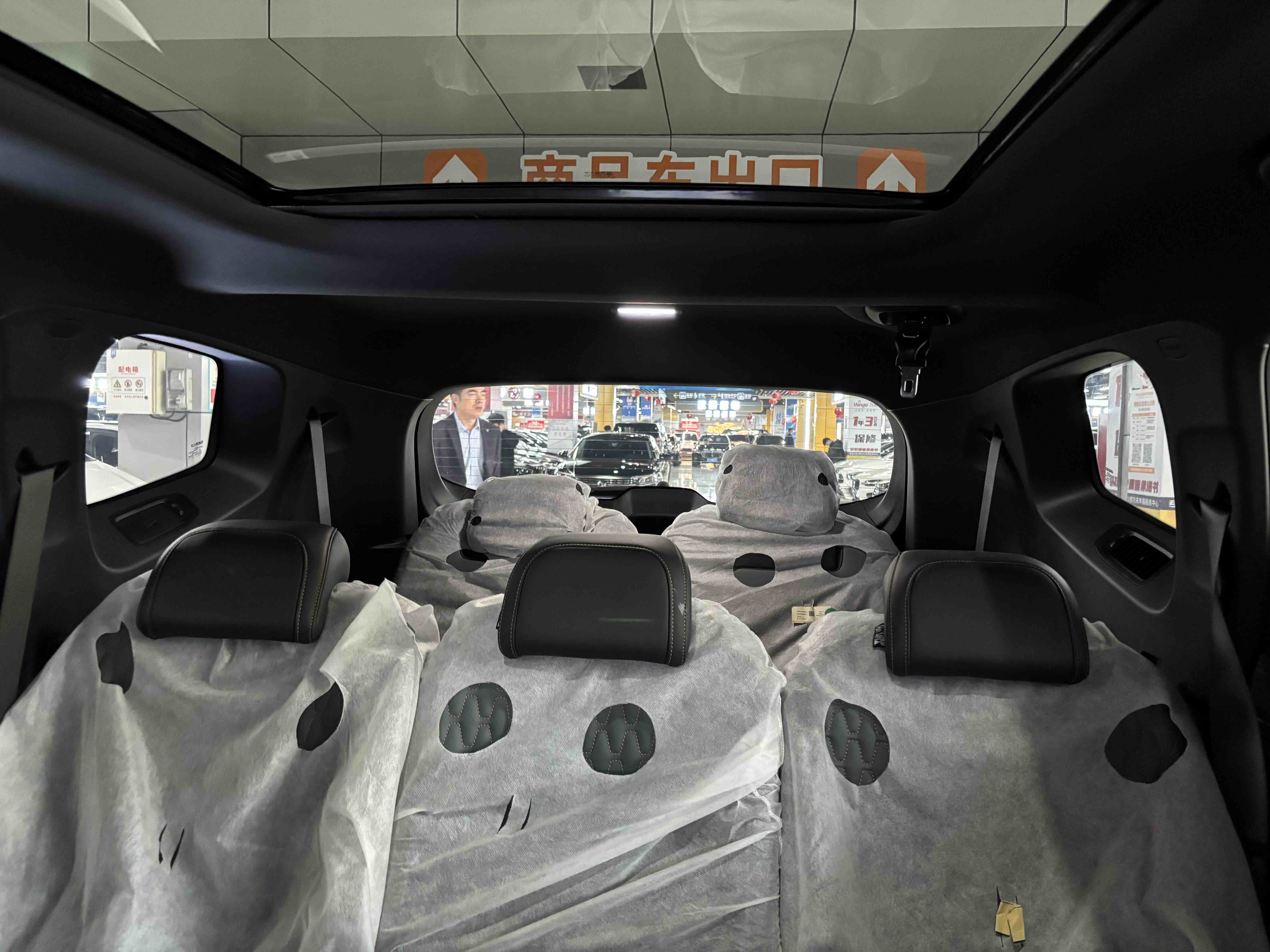 GEELY Okavango L 2025 car image #14