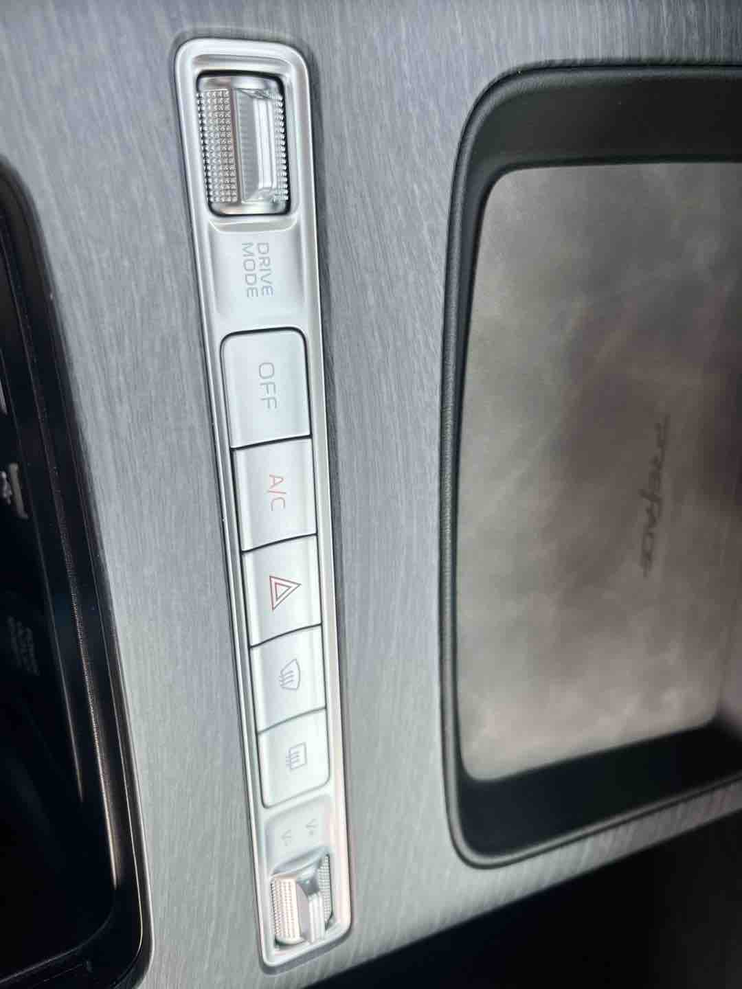 GEELY PrefaceL 2024 car image #14