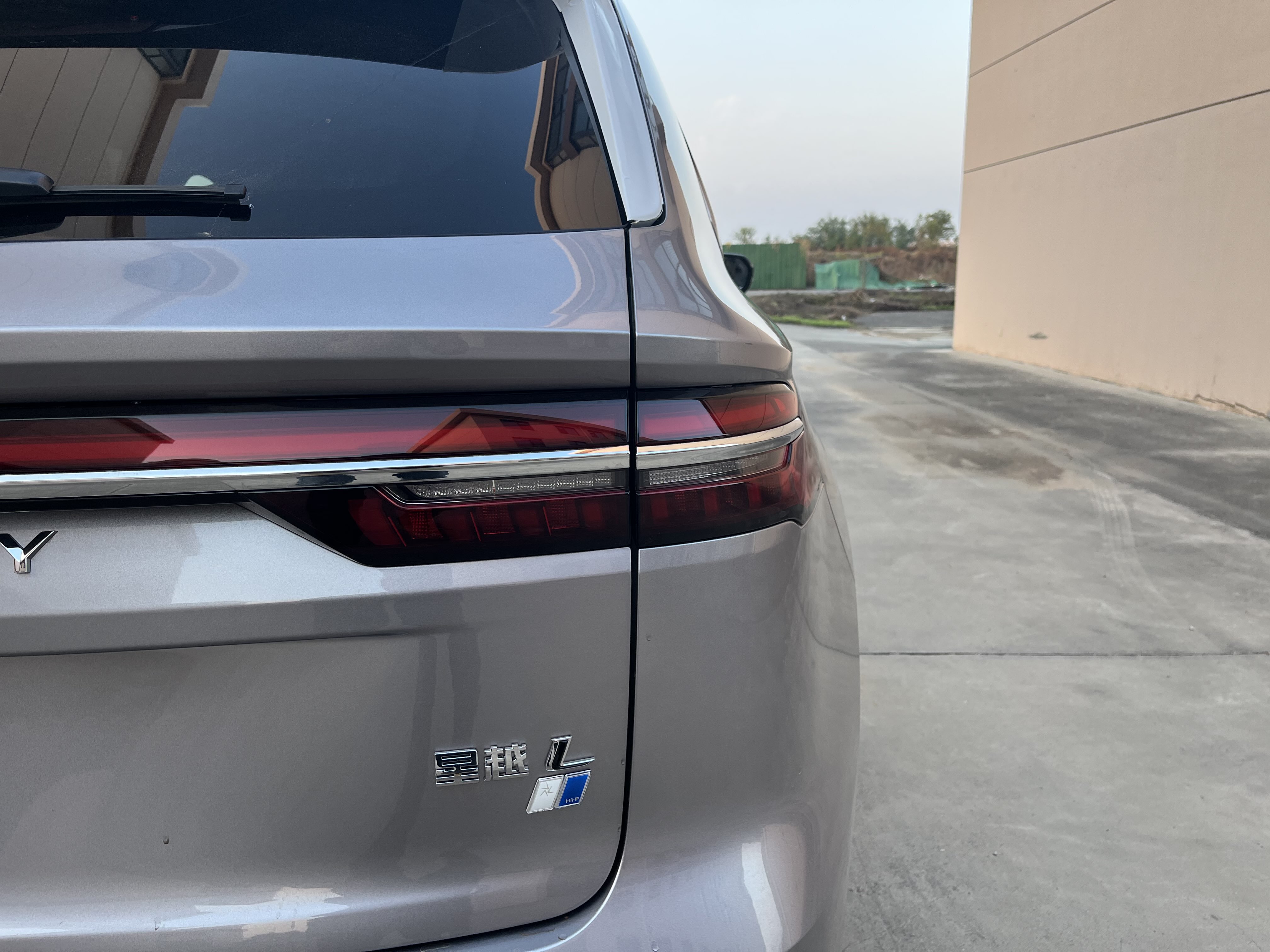 GEELY Monjaro MHEV 2025 immagine di auto #14