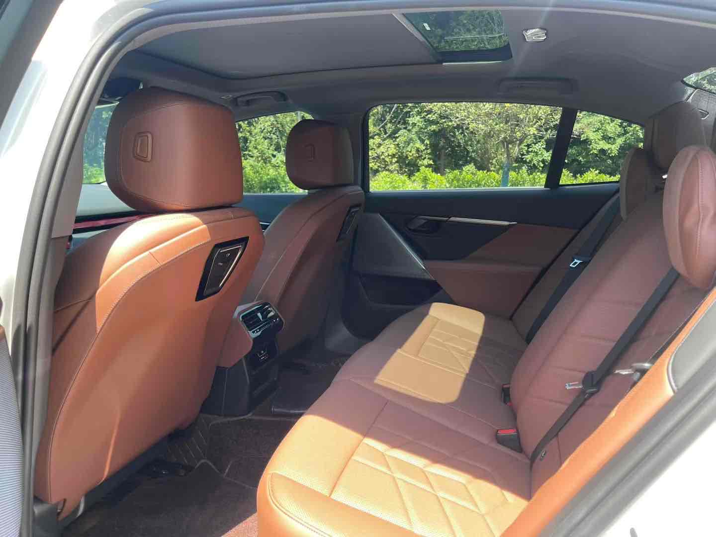 BMW i5 M60 2024 #14 BMW i5 M60 2024 car image #14