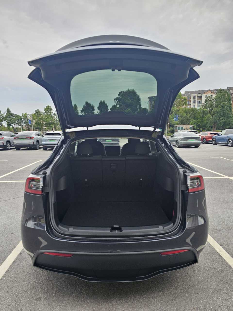 特斯拉 Model Y 2024 汽车图片 #14