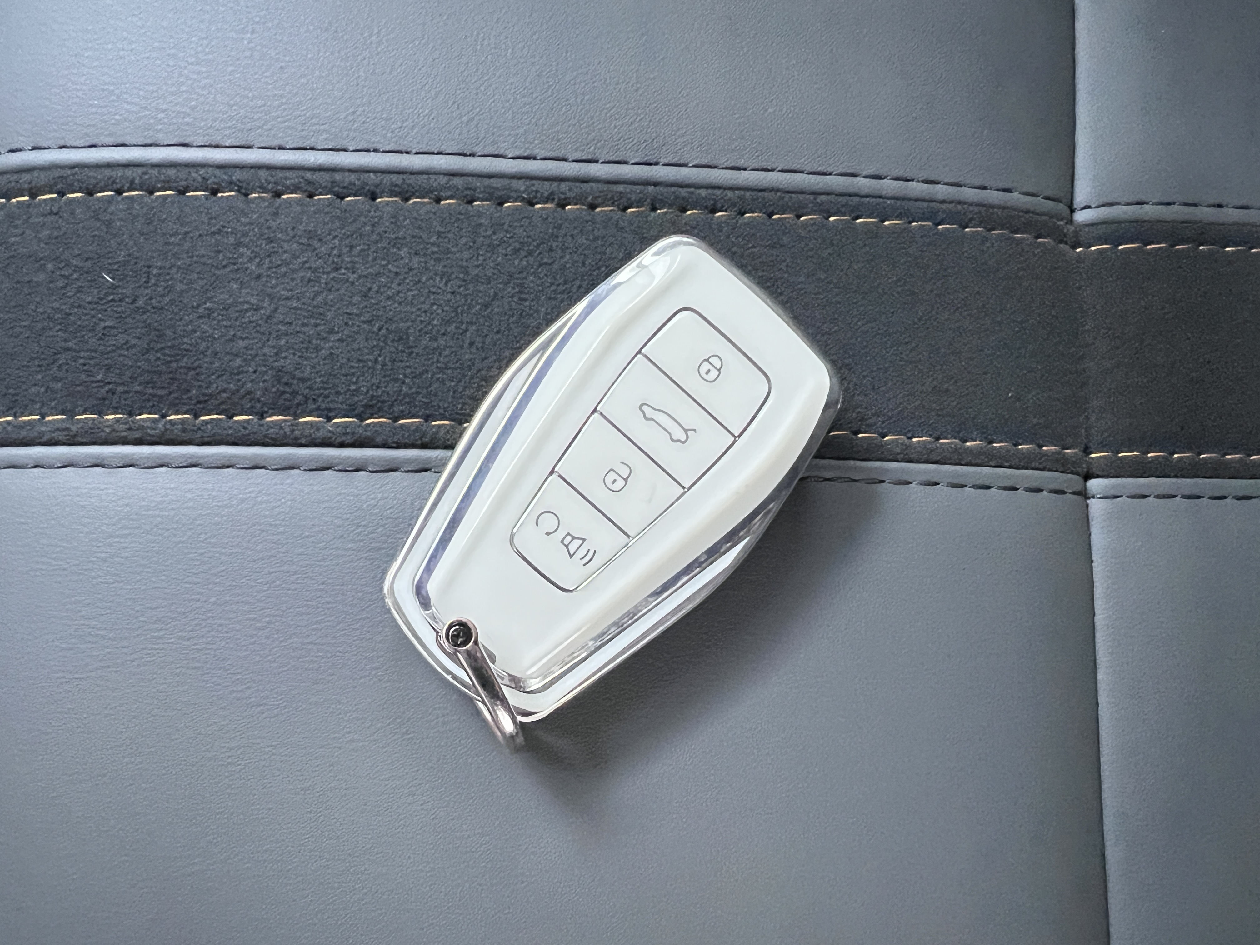 GEELY Coolray 2024 #14 GEELY Coolray 2024 car image #14