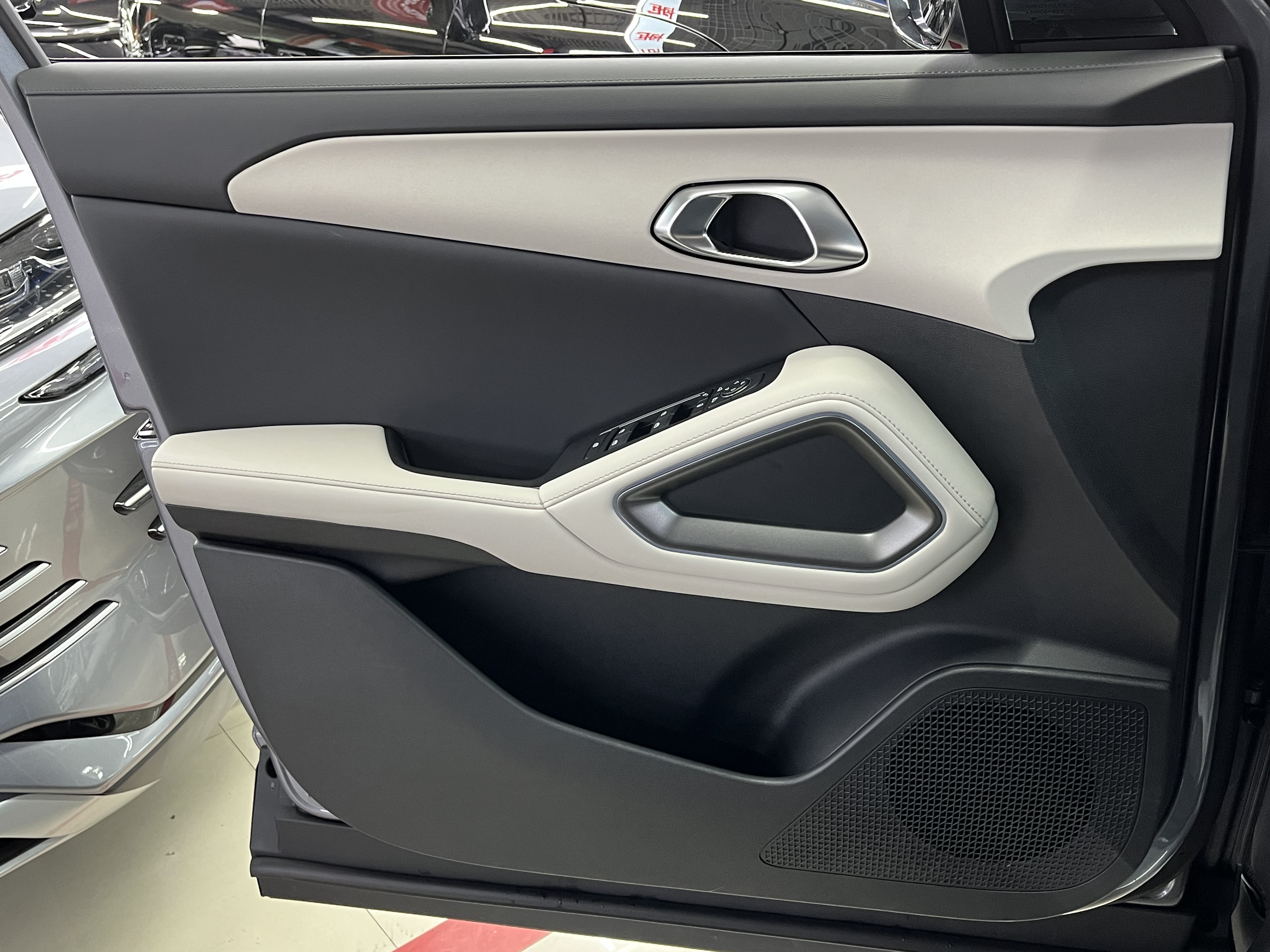 BYD YuanUP 2024 car image #14