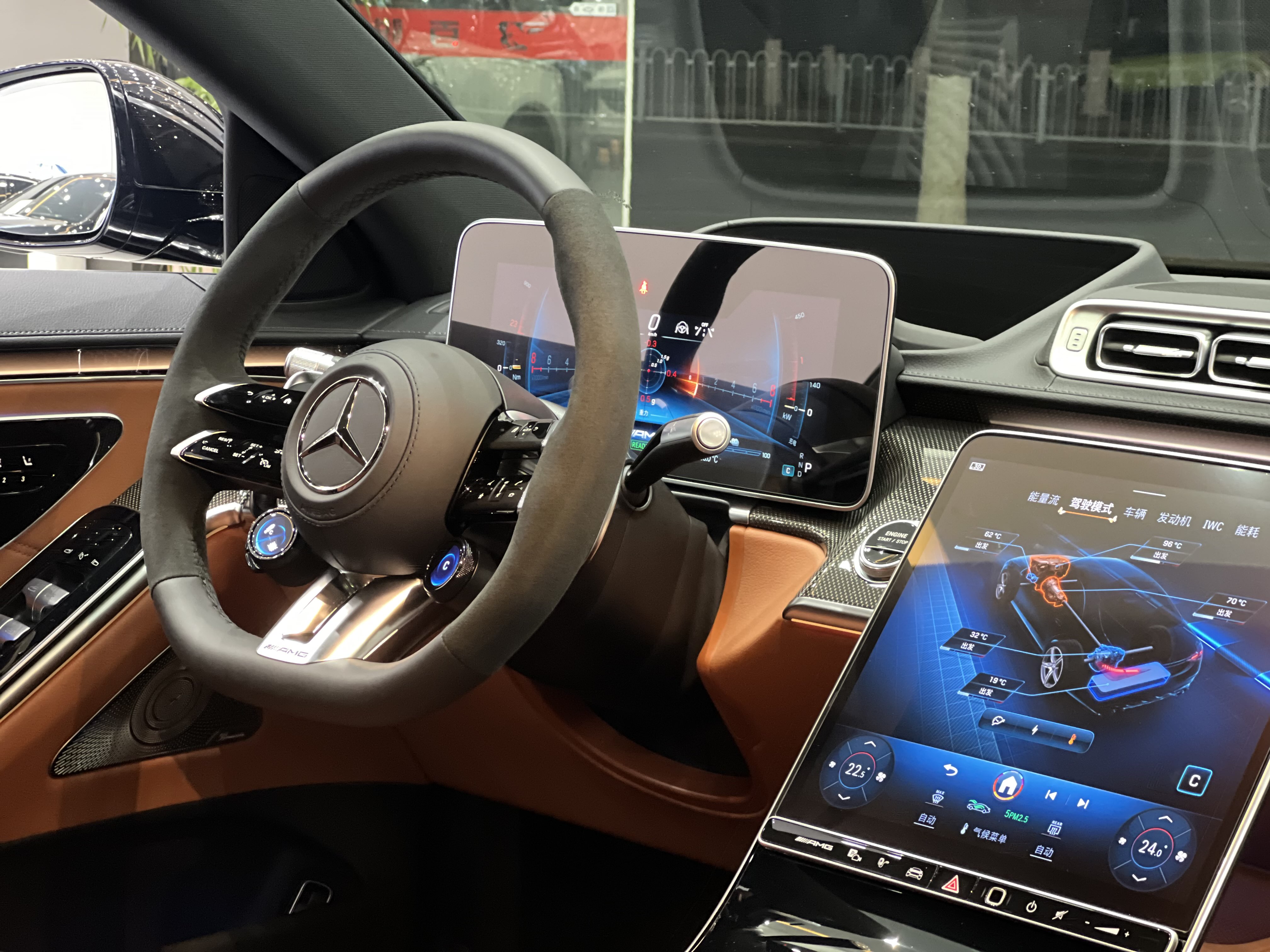 Mercedes-Benz S AMG New Energy 2025 صورة سيارة #14