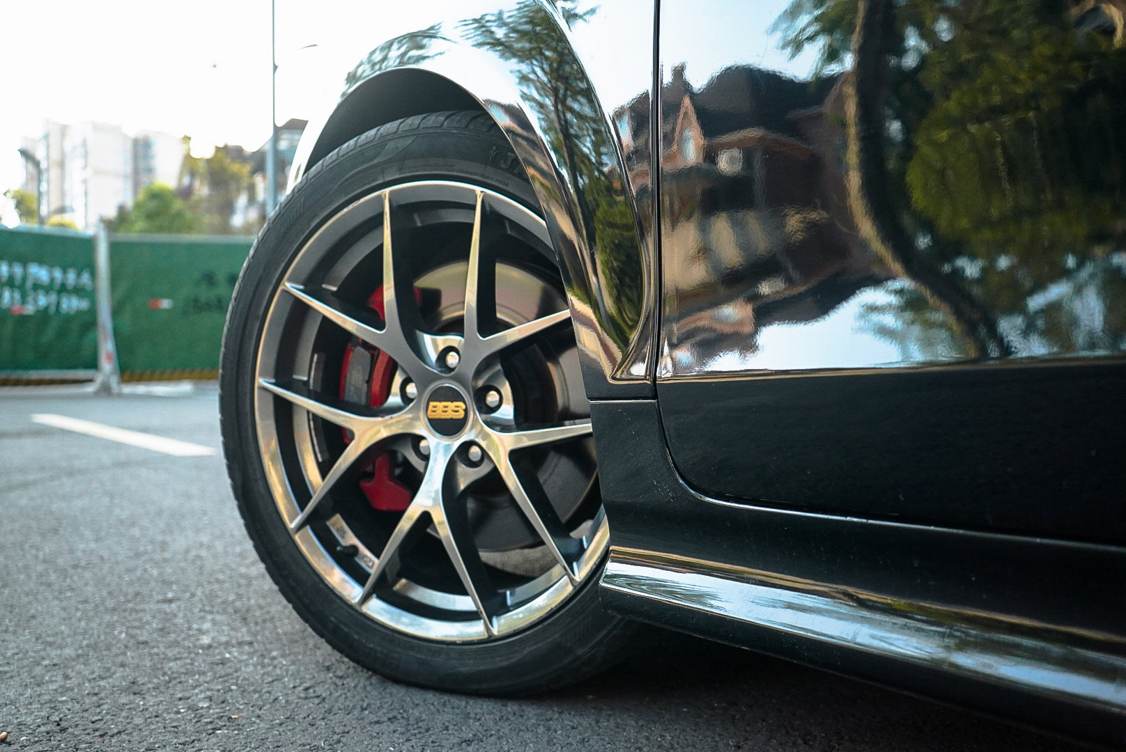 Audi TTS 2011 car image #14