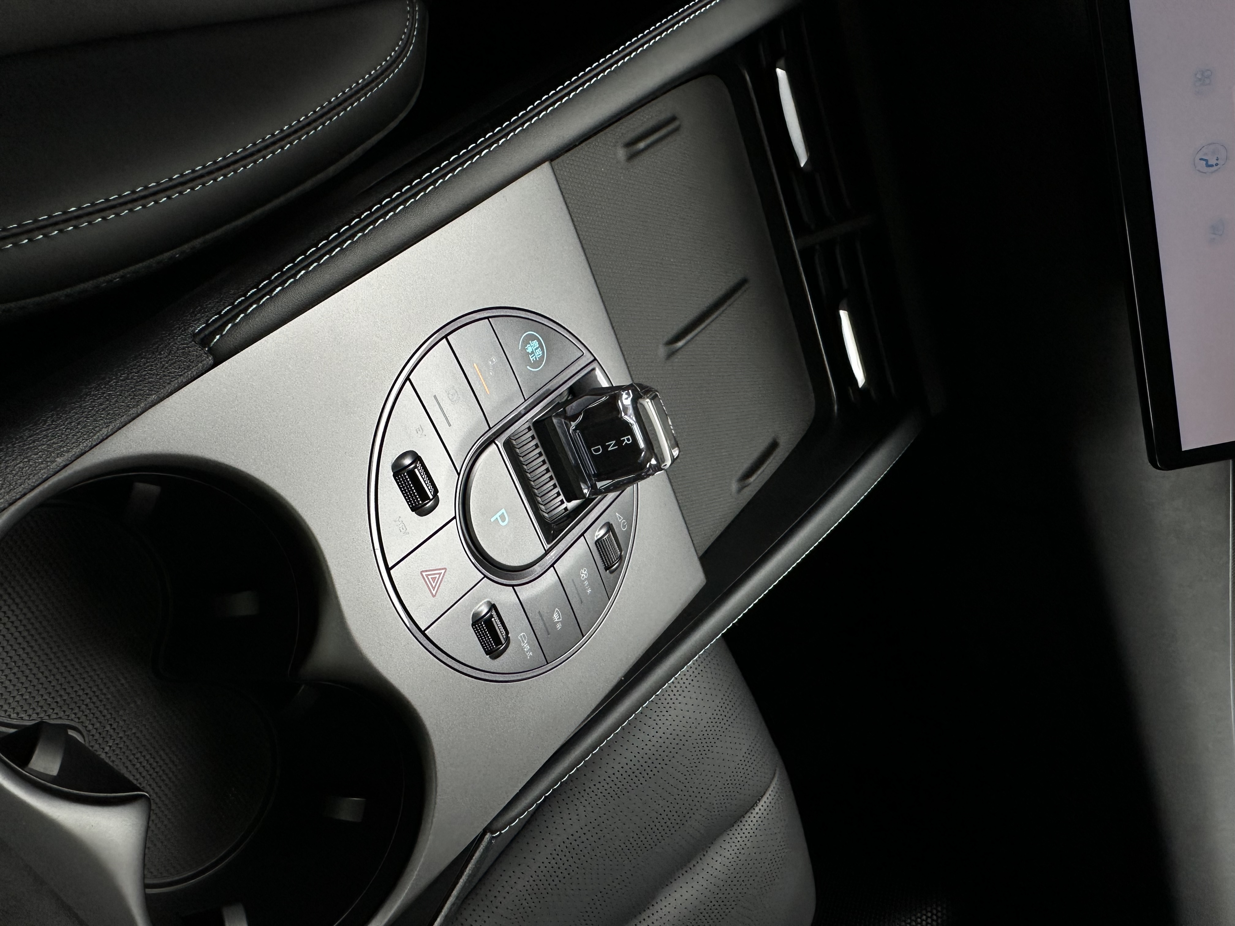 BYD Seal 06 New Energy 2024 car image #14