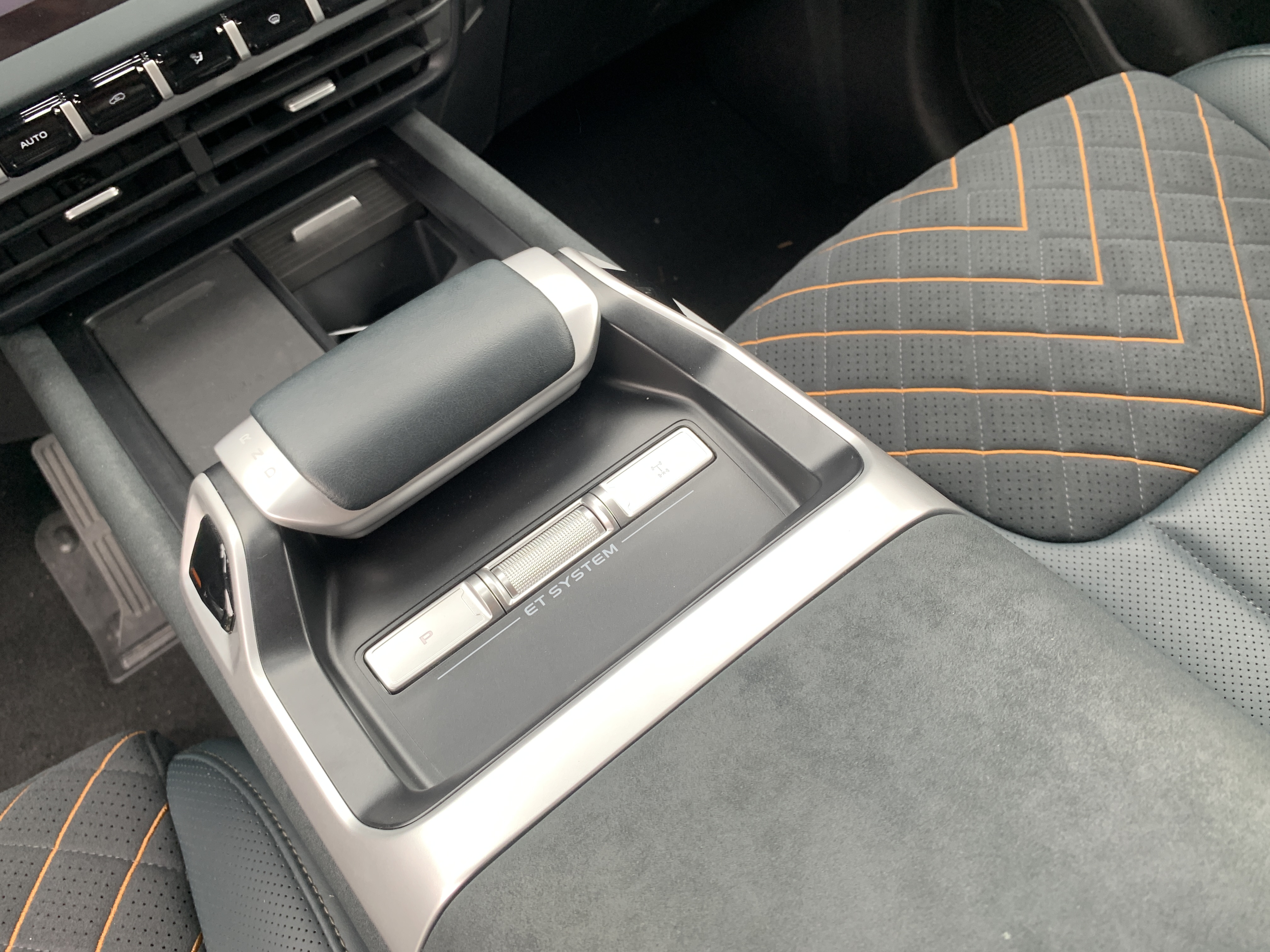 Deepal G318 2024 #14 Deepal G318 2024 imagem de carro #14