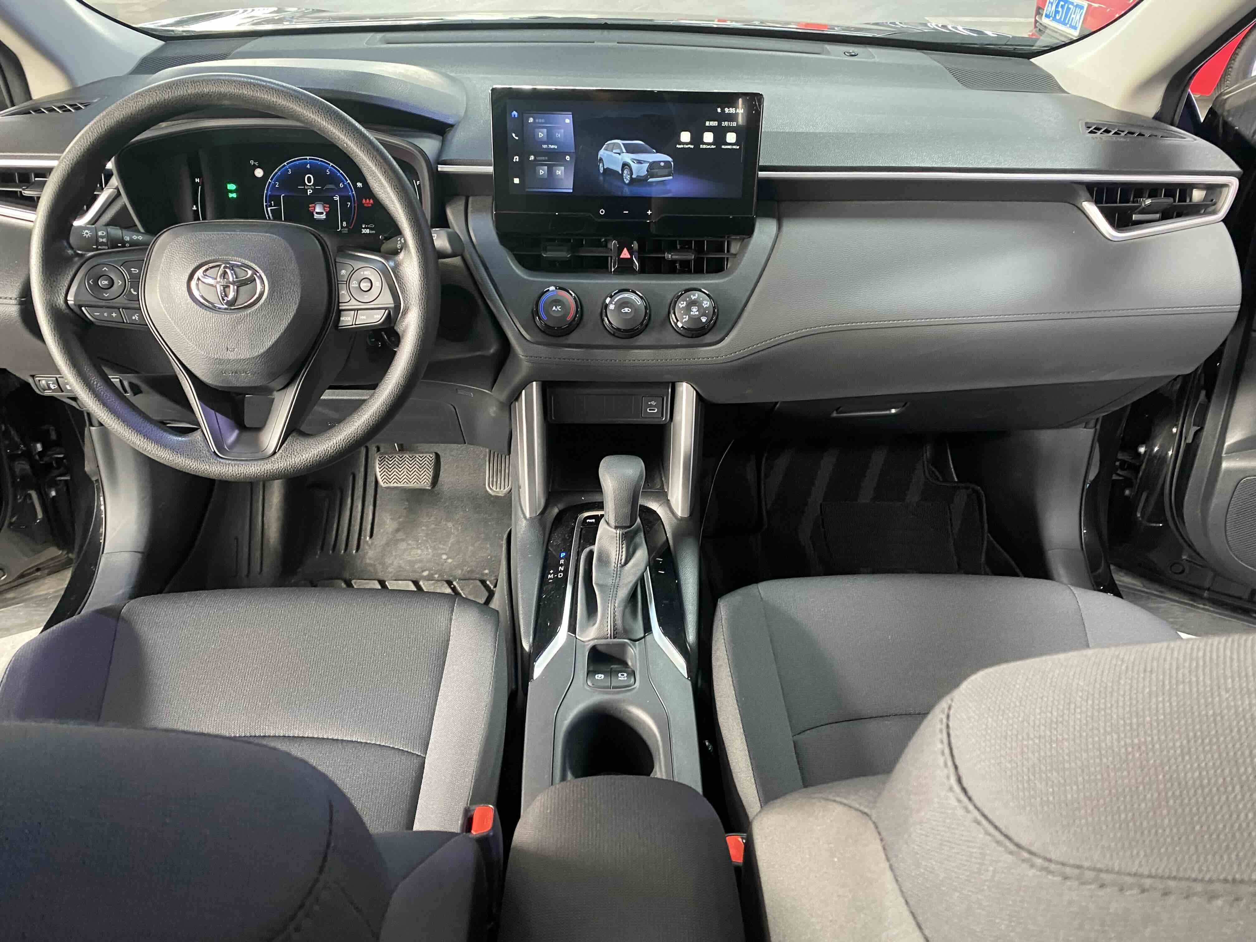 Corolla Cross 2025 #14 Corolla Cross 2025 car image #14