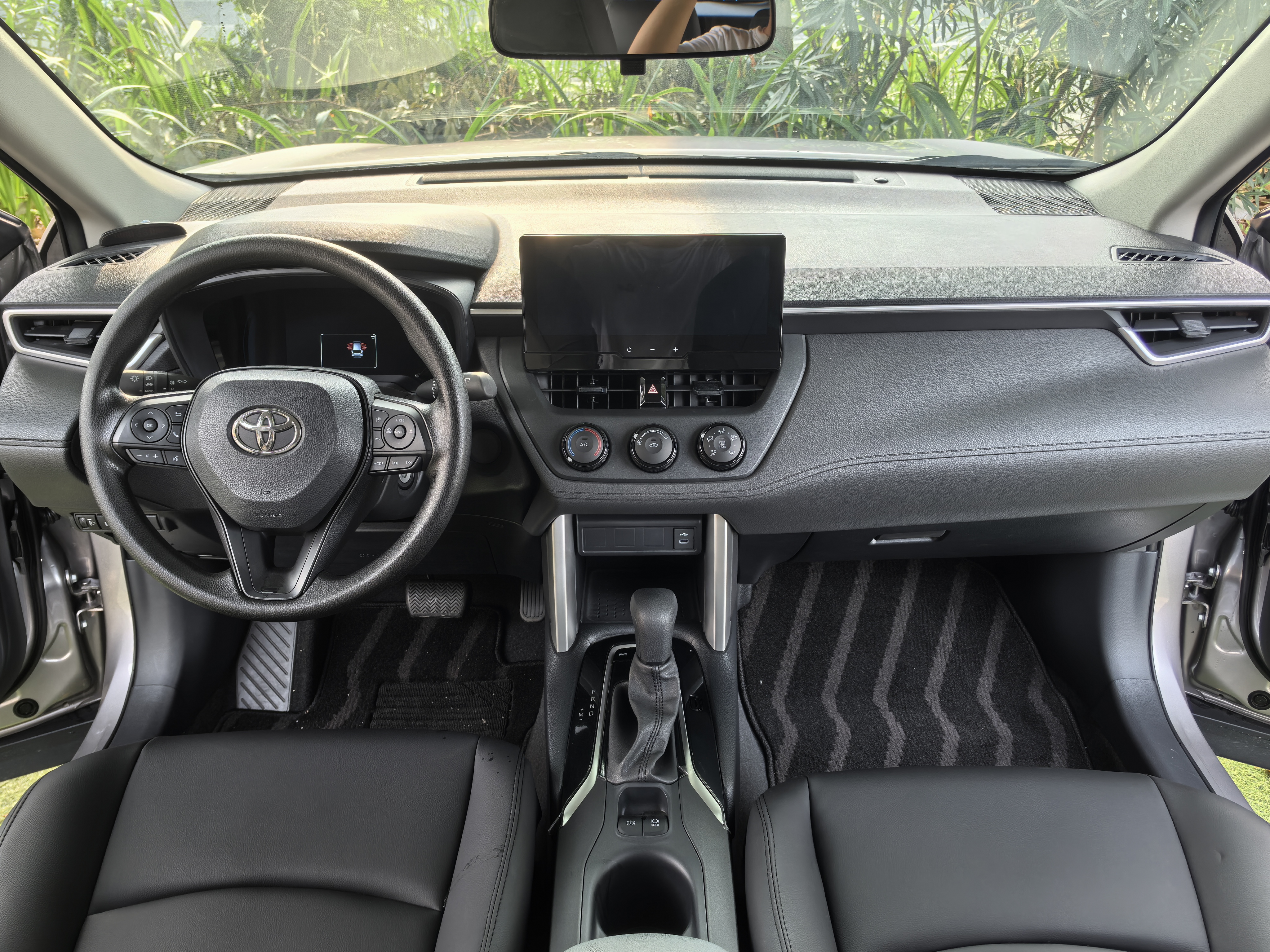 Toyota Corolla Cross 2025 #14 Toyota Corolla Cross 2025 car image #14