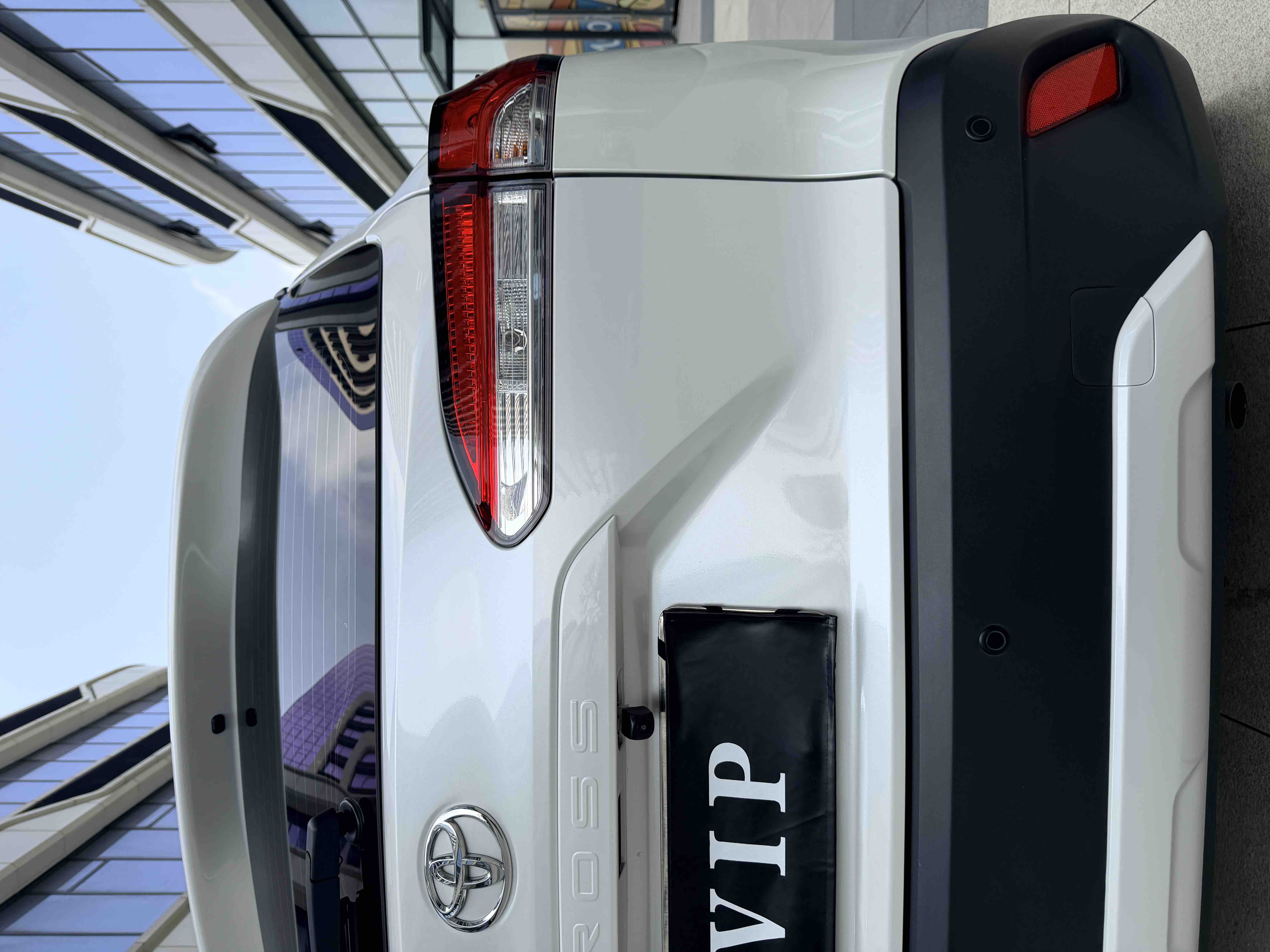 Toyota Corolla Cross 2024 car image #14
