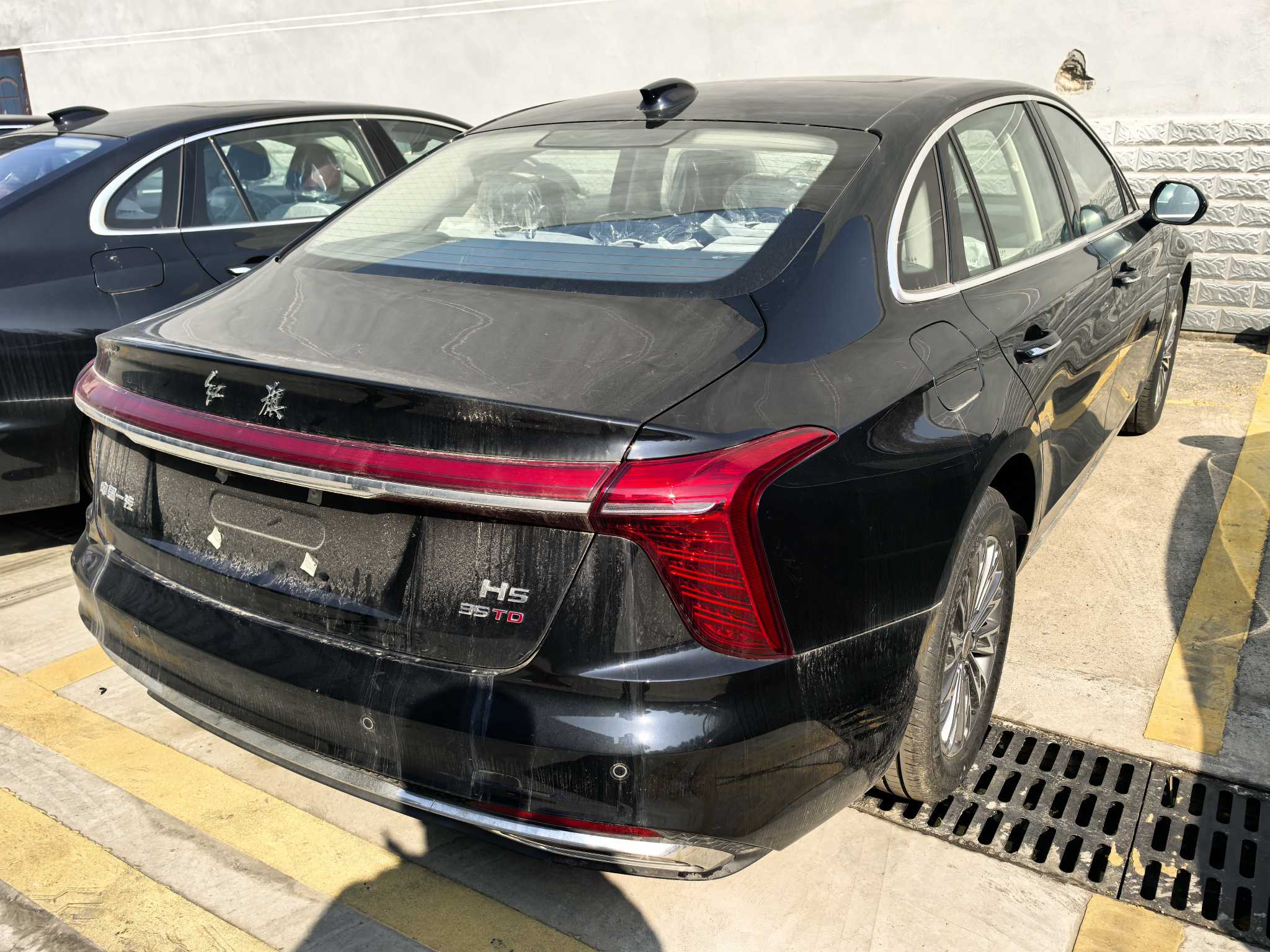 HongQi H5 2026 #14 HongQi H5 2026 car image #14