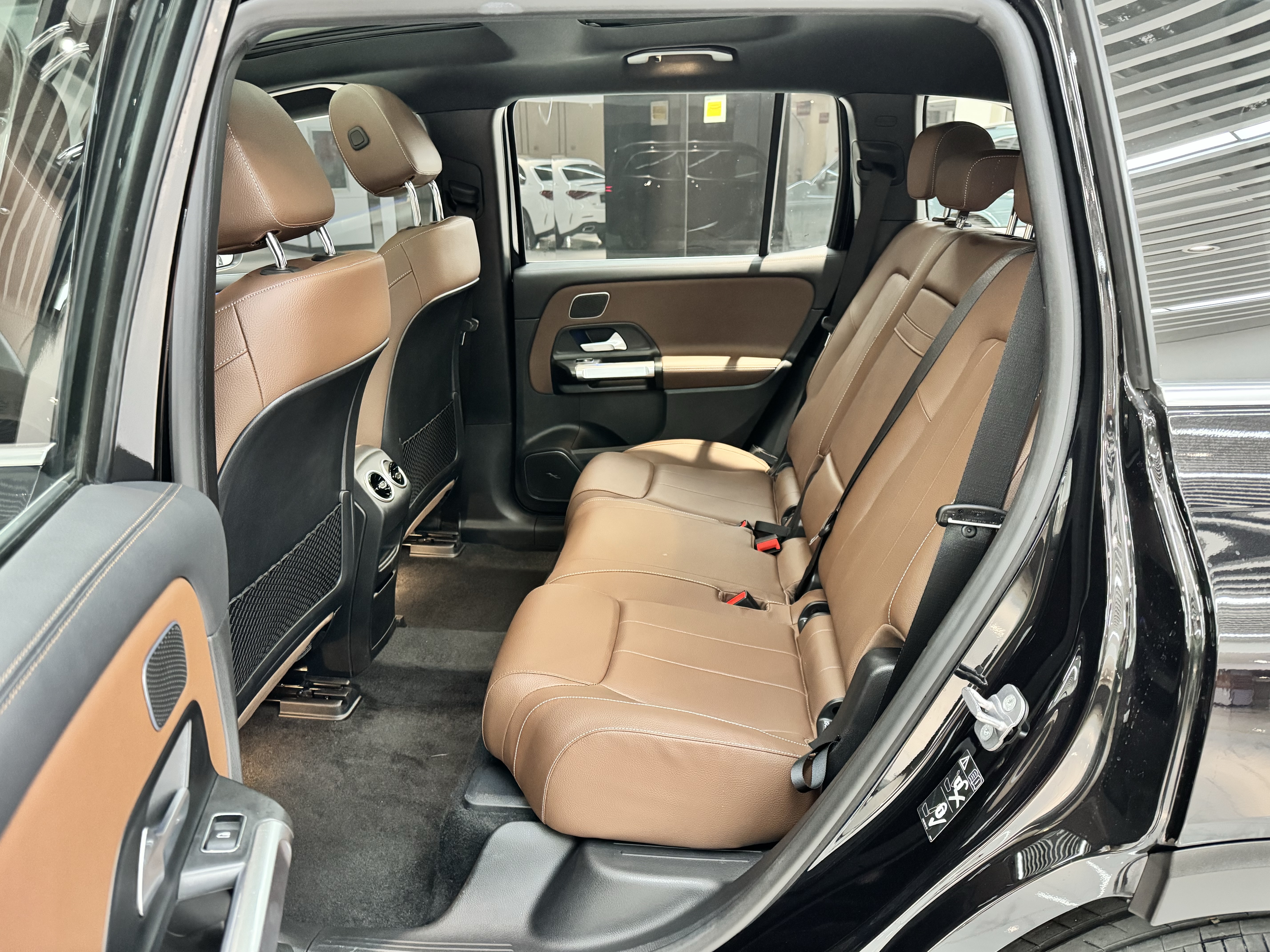 Mercedes-Benz EQB Class 2024 #14 Mercedes-Benz EQB Class 2024 immagine di auto #14