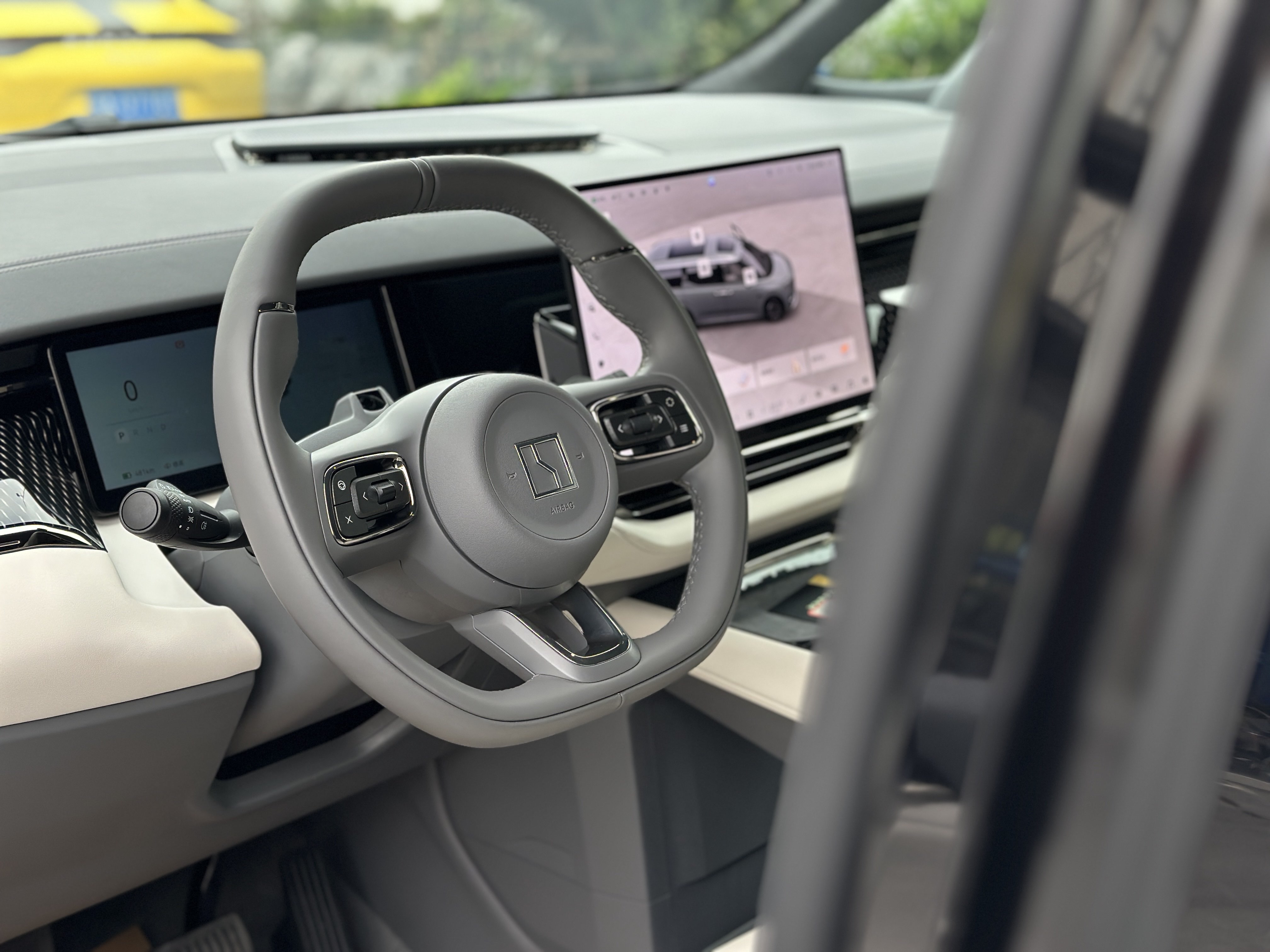 极氪 极氪009 2024 汽车图片 #14