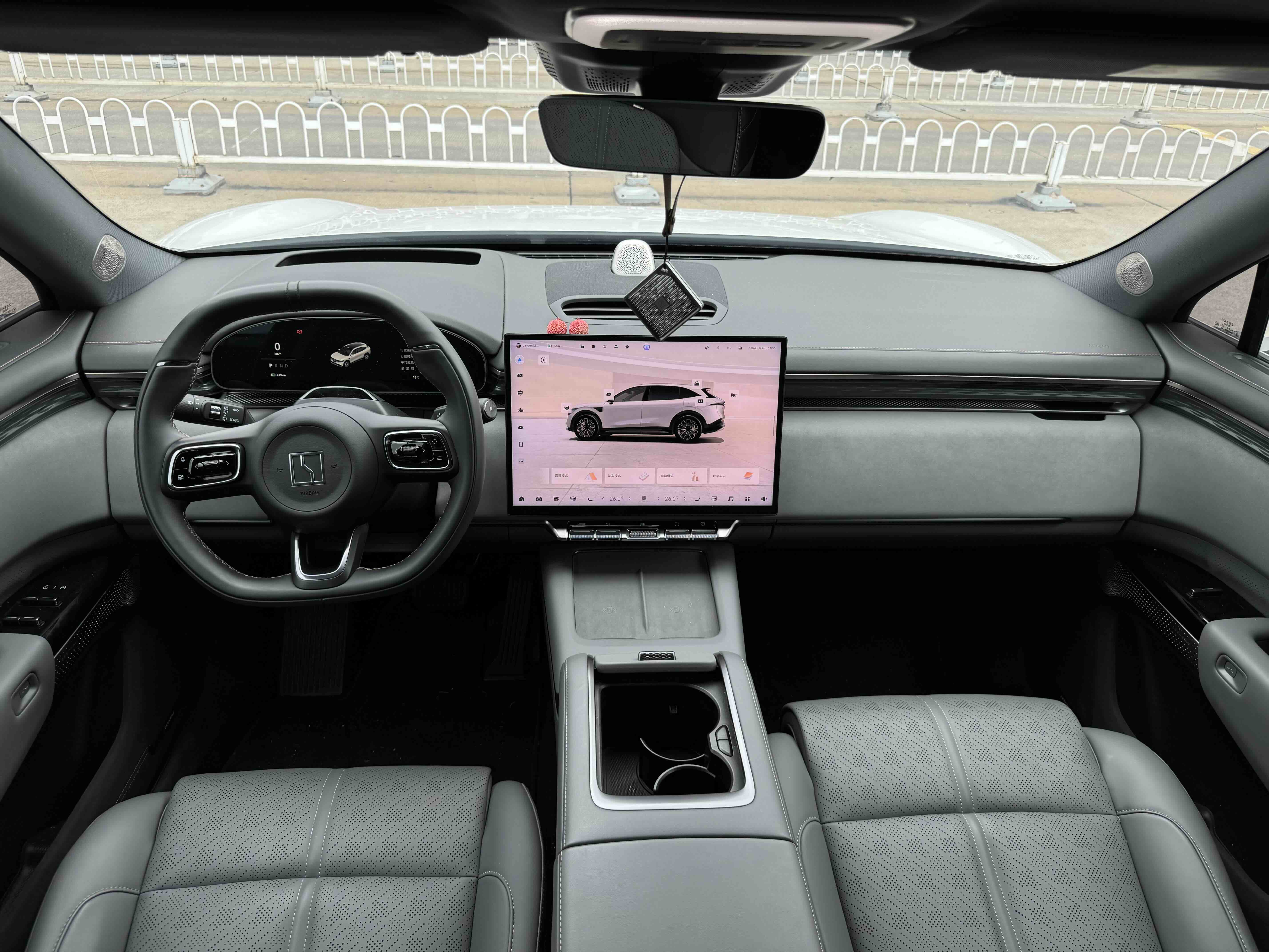 极氪 极氪007 2025 汽车图片 #14