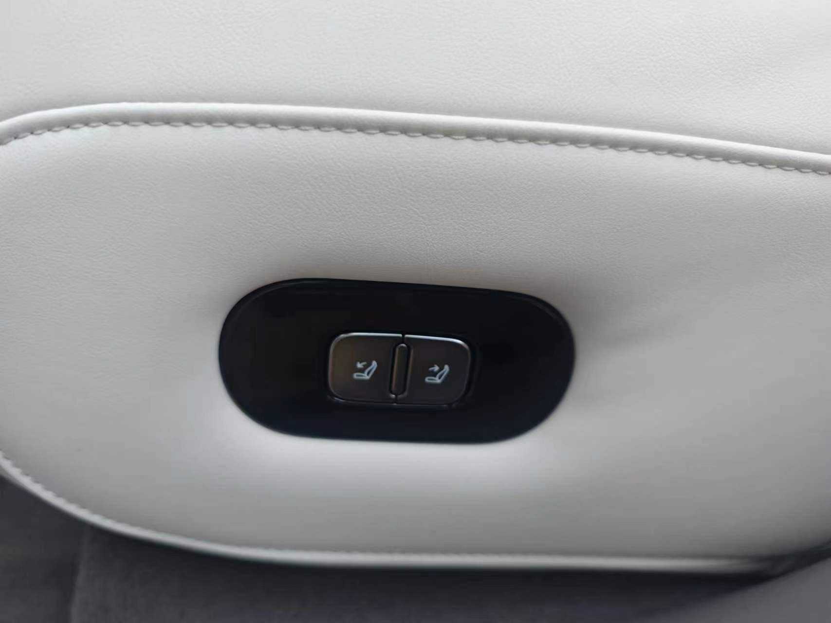 极氪 极氪007 2025 汽车图片 #14