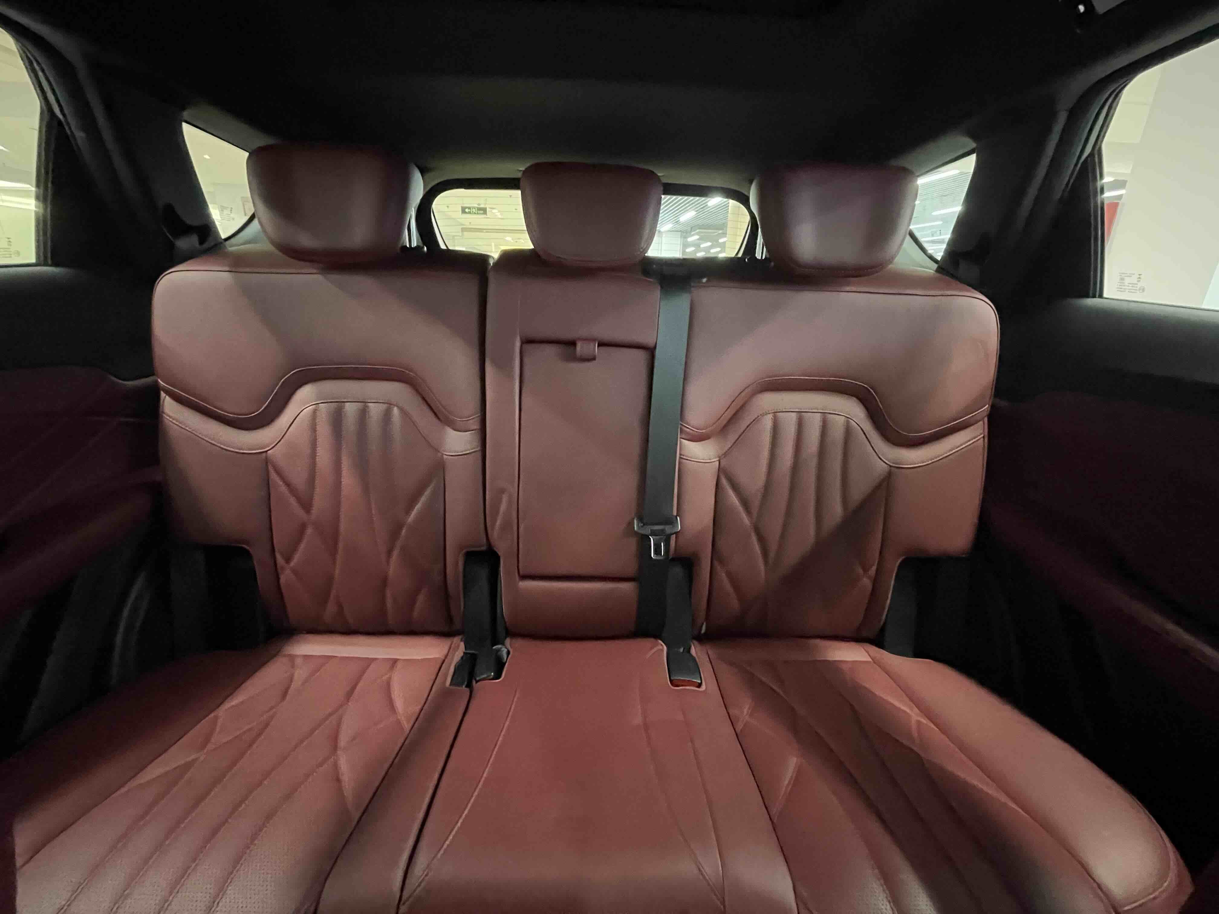 X70 PLUS 2024 car image #14