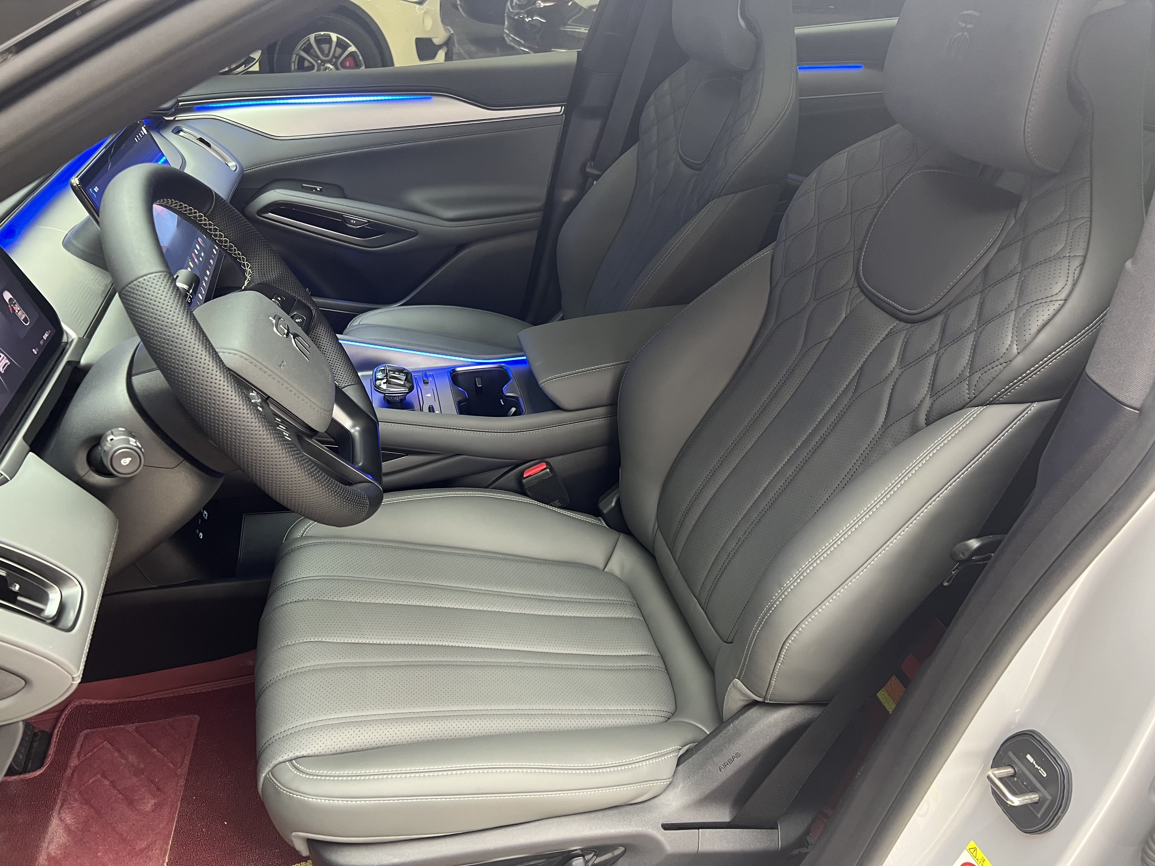 BYD SongL EV 2025 #14 BYD SongL EV 2025 immagine di auto #14