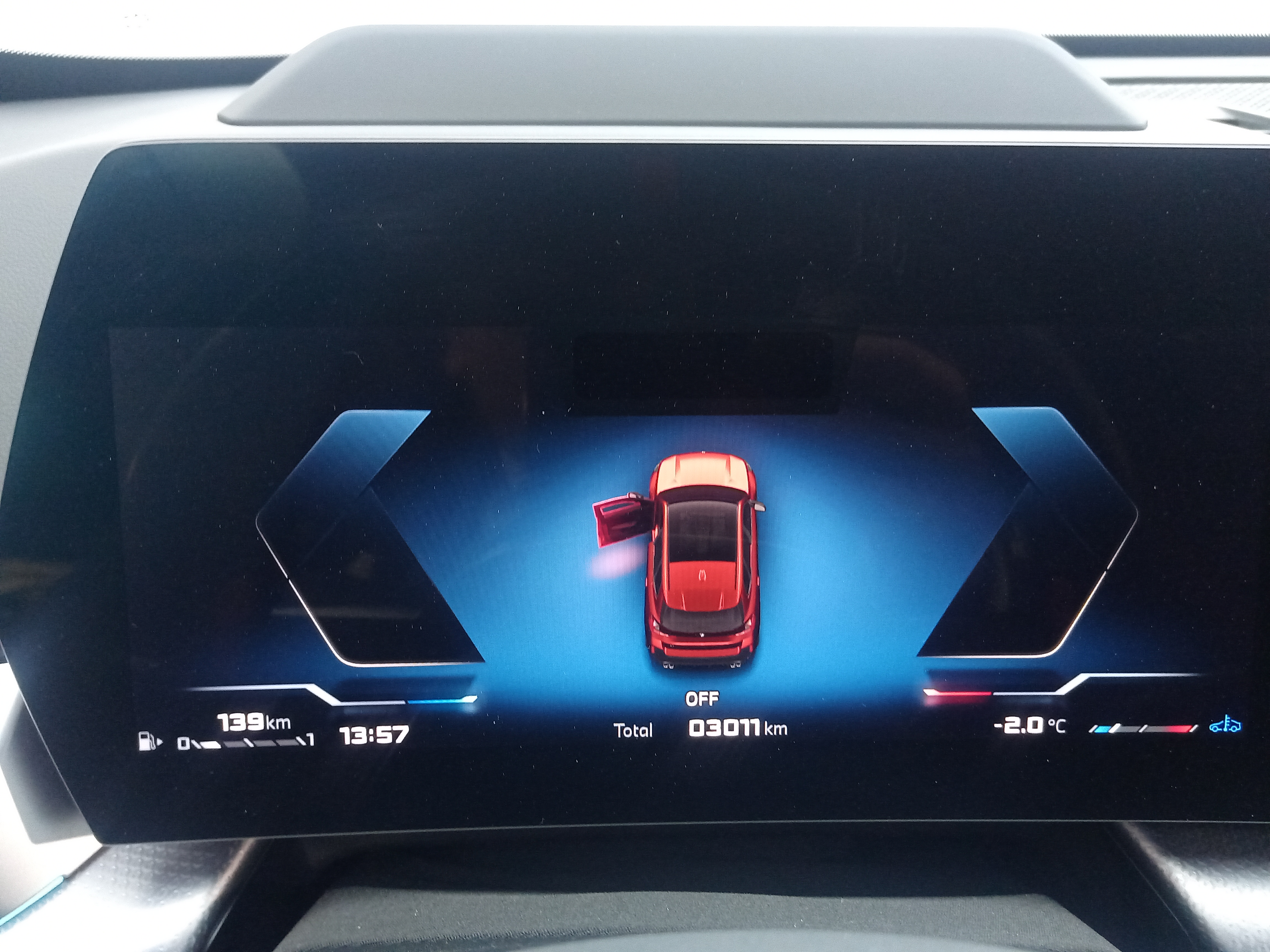 BMW X1 M35Li 2025 #14 BMW X1 M35Li 2025 car image #14