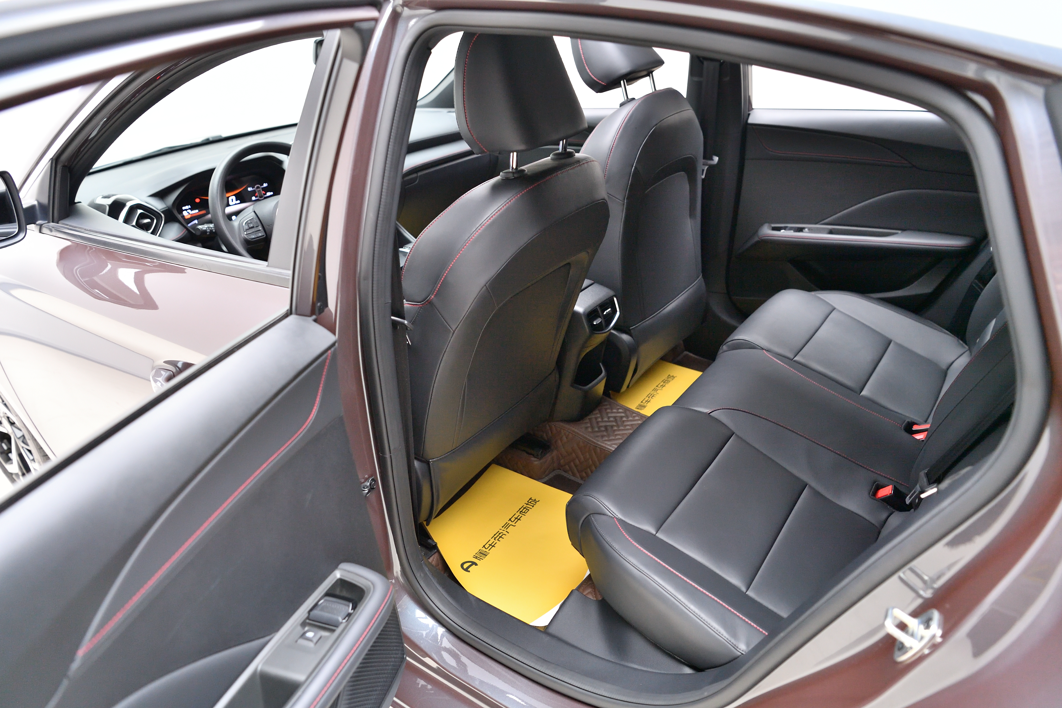 GEELY 2024 car image #14