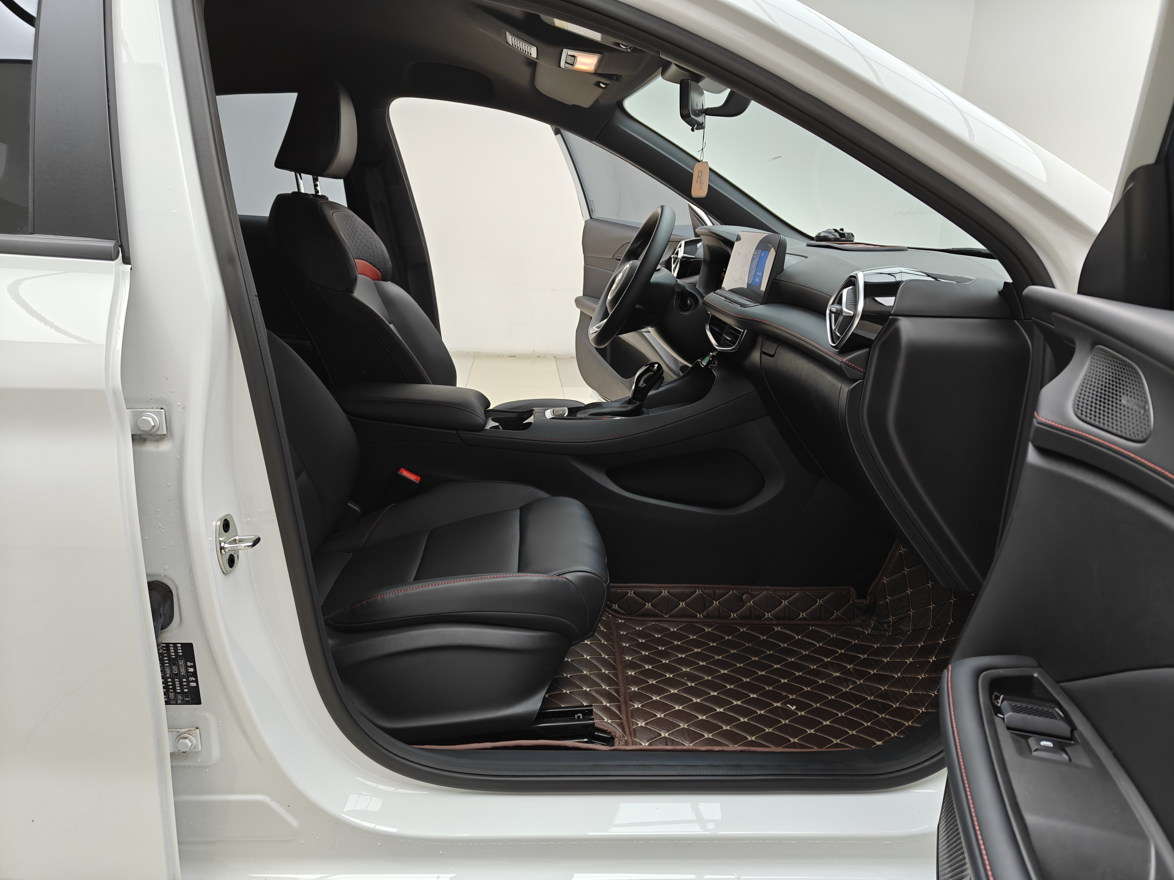 MG 2025 #14 MG 2025 car image #14