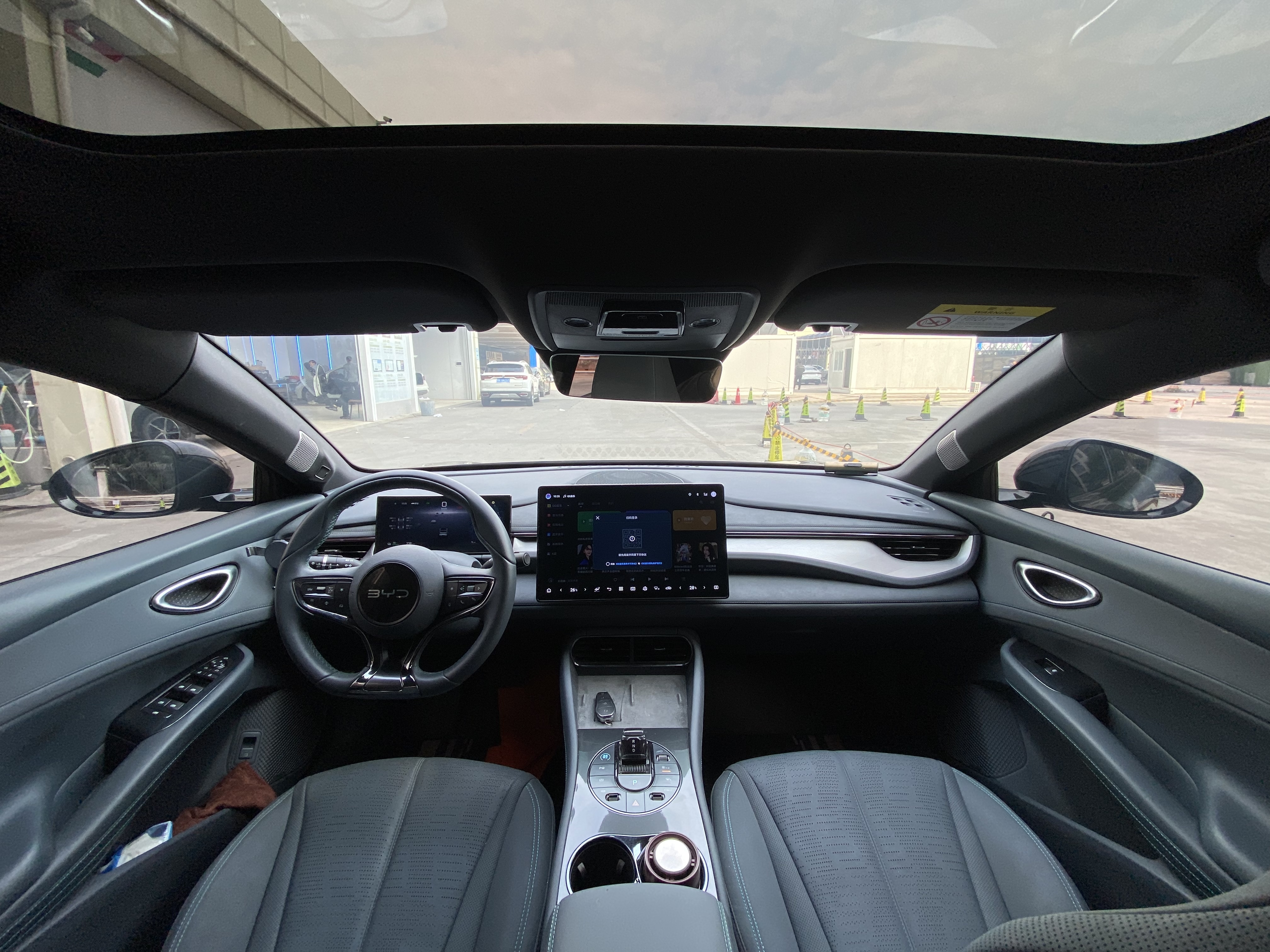 BYD Seal 06GT 2025 car image #14