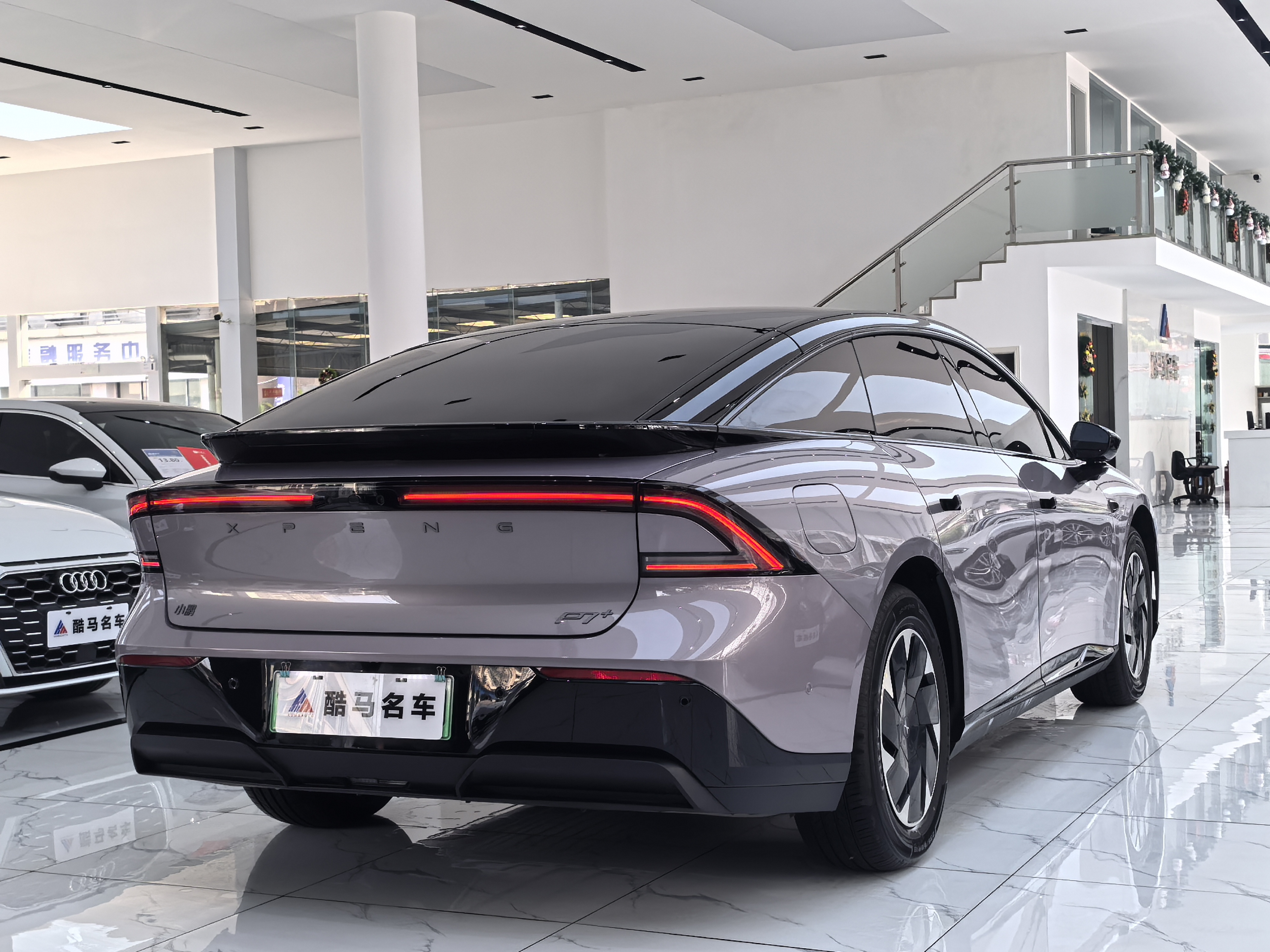 Xpeng P7+ 2025 car image #14