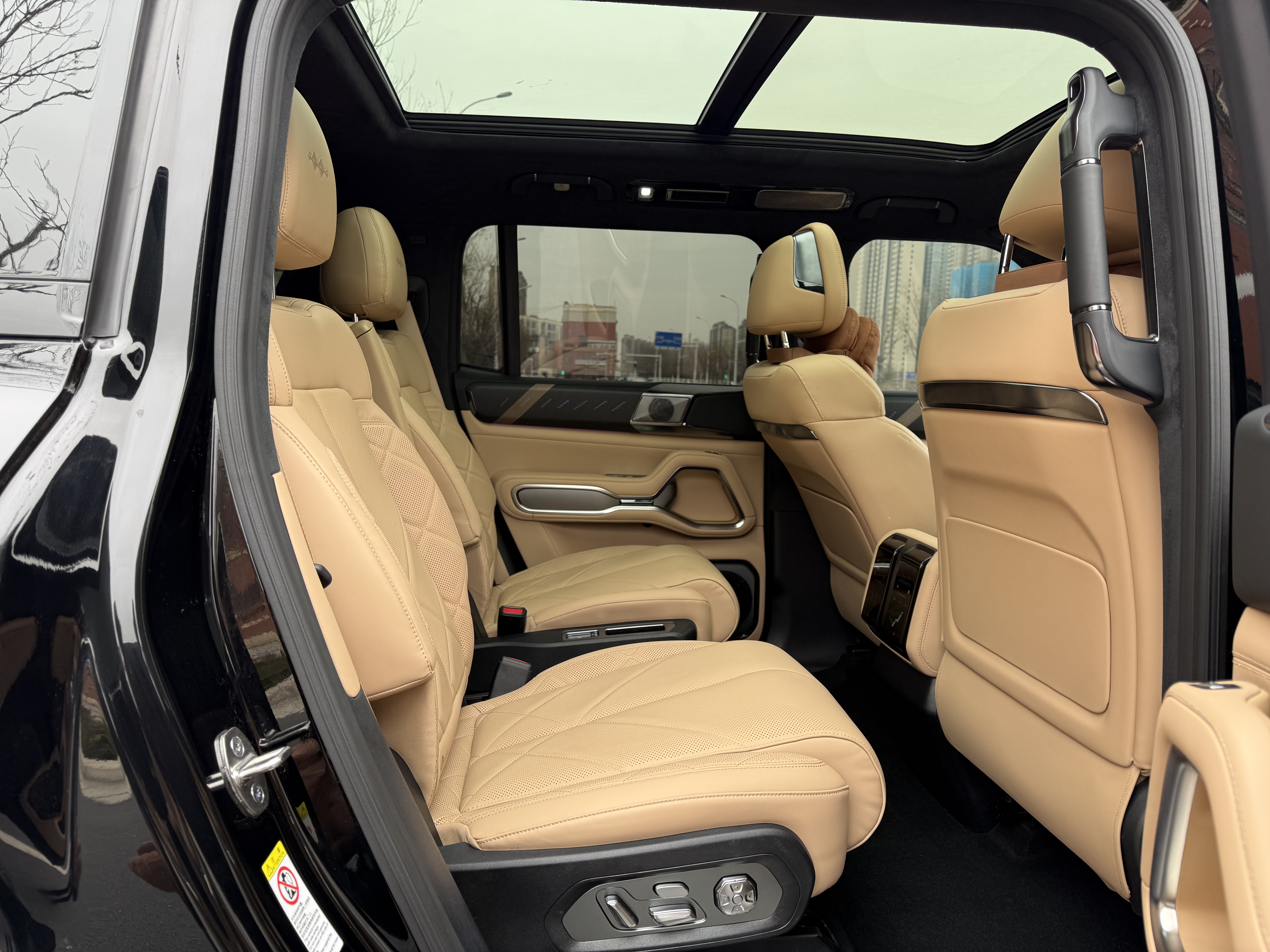 FangChengBao Leopard 8 2025 #14 FangChengBao Leopard 8 2025 car image #14