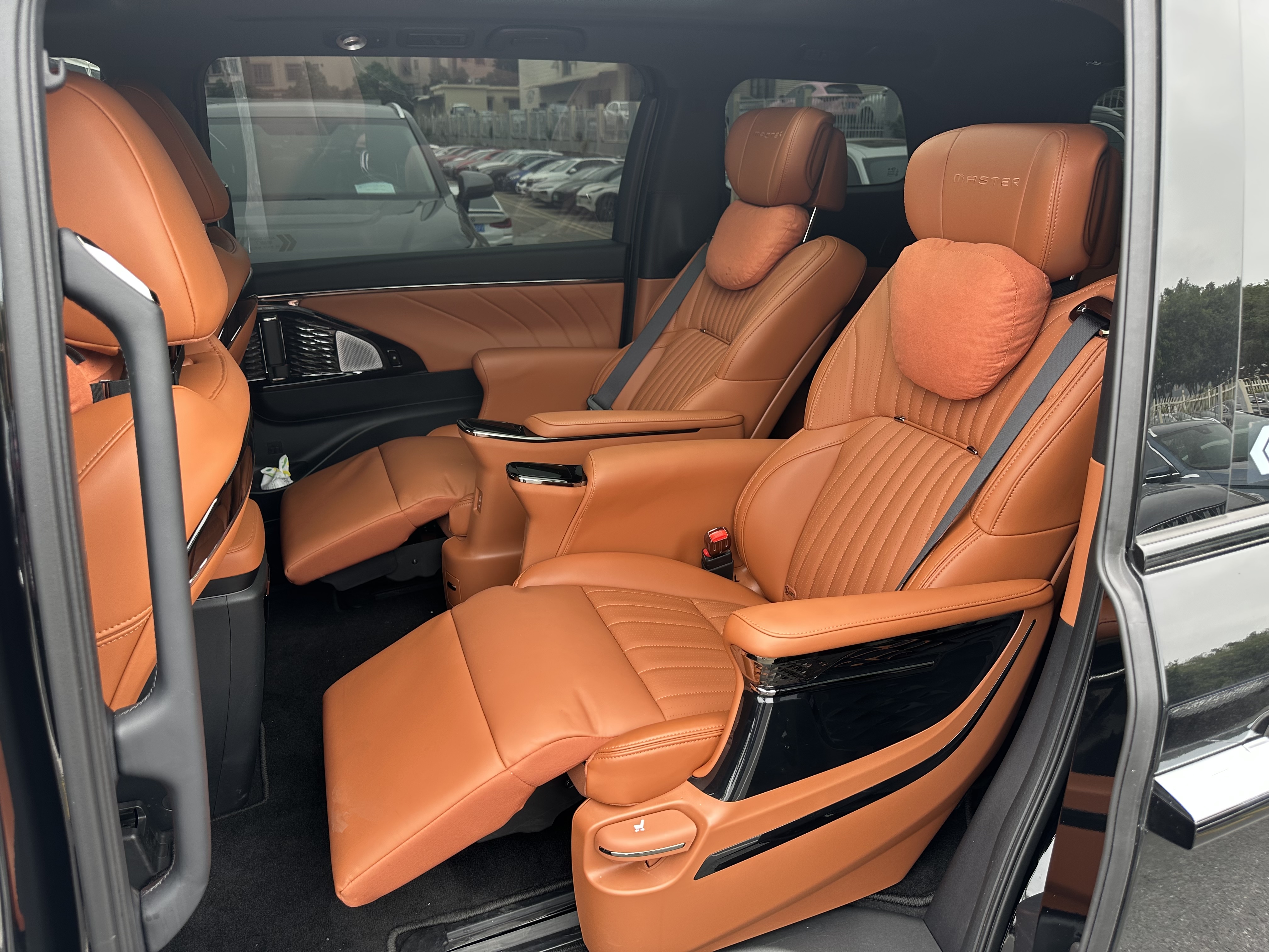 GAC Trumpchi E9 2025 imagem de carro #14