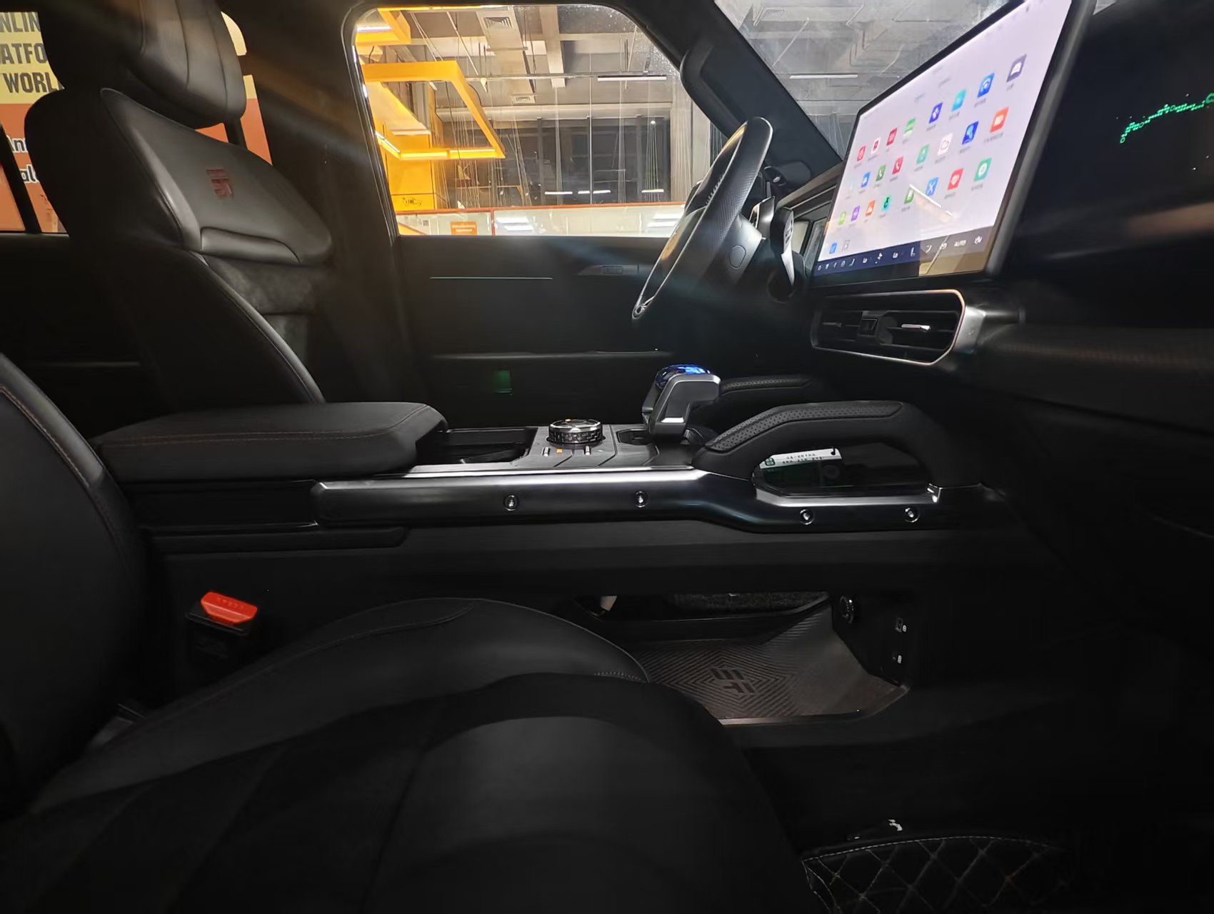 Jetour Traveller 2024 car image #14