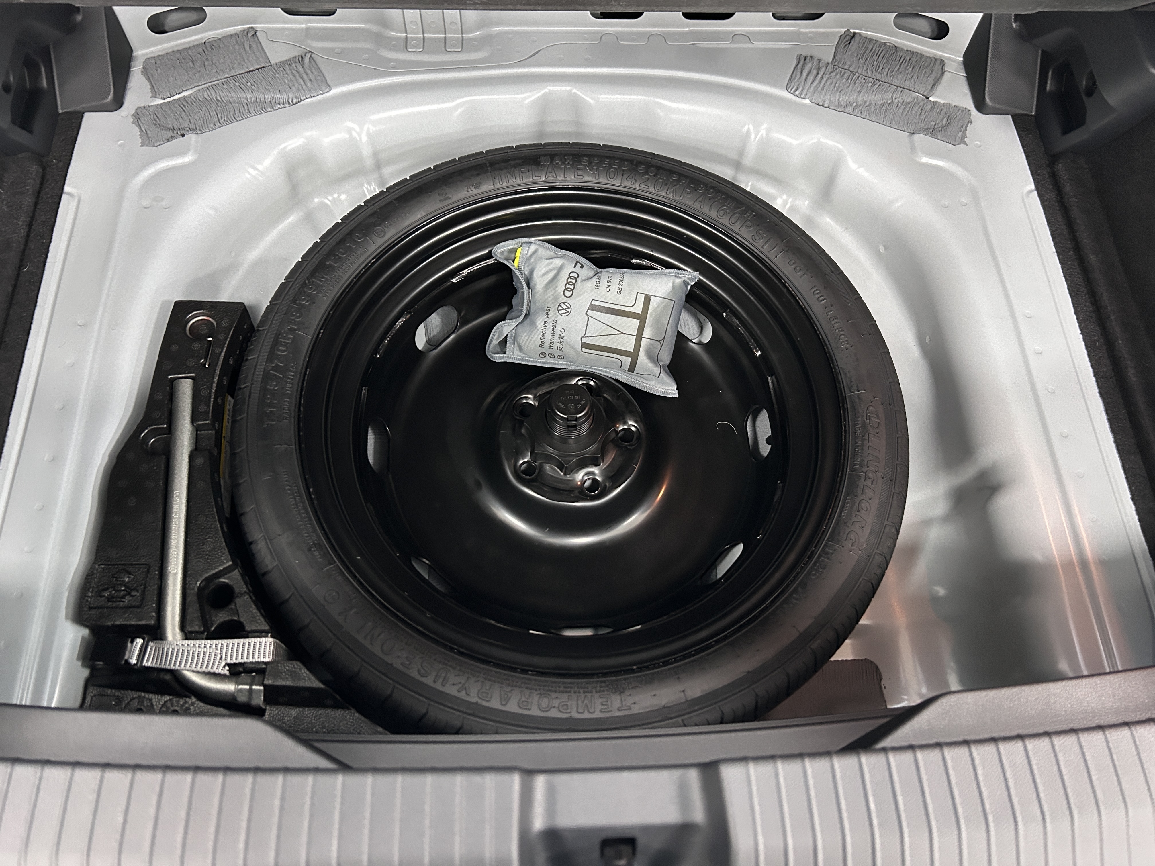 大众 T-ROC探歌 2025 汽车图片 #14