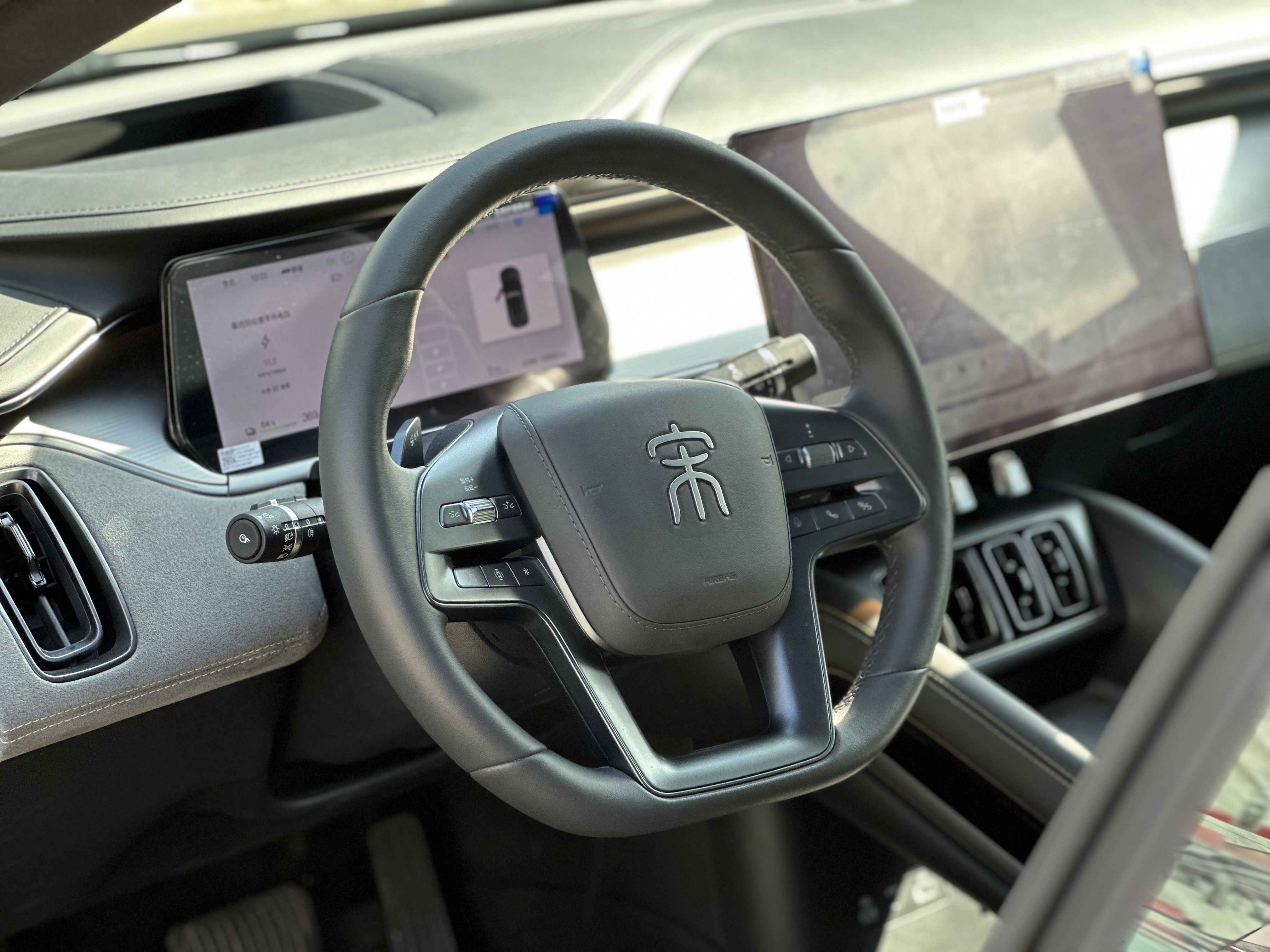 BYD SongL EV 2025 #14 BYD SongL EV 2025 car image #14