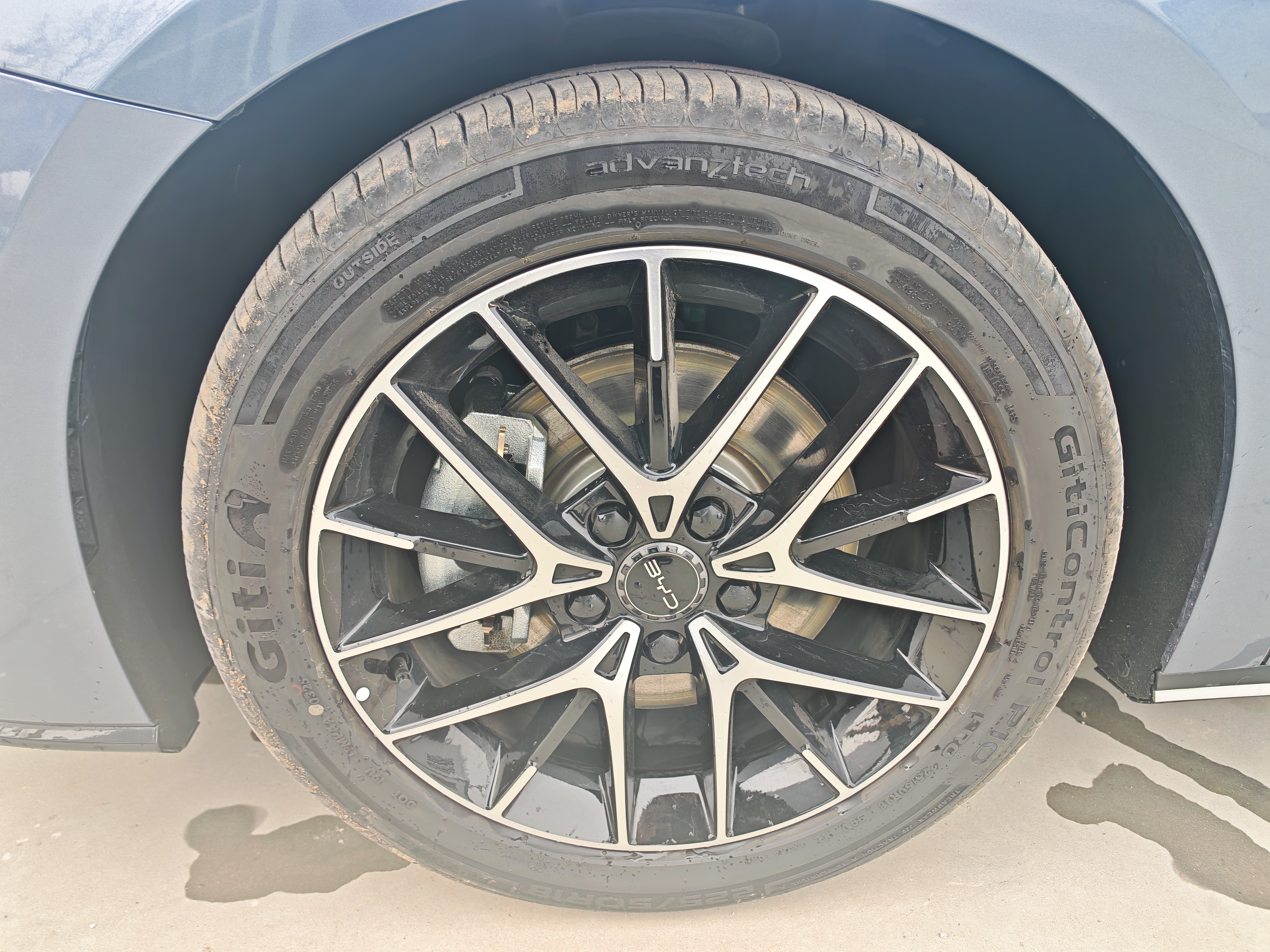 BYD Seal 07 DM-i 2025 immagine di auto #14