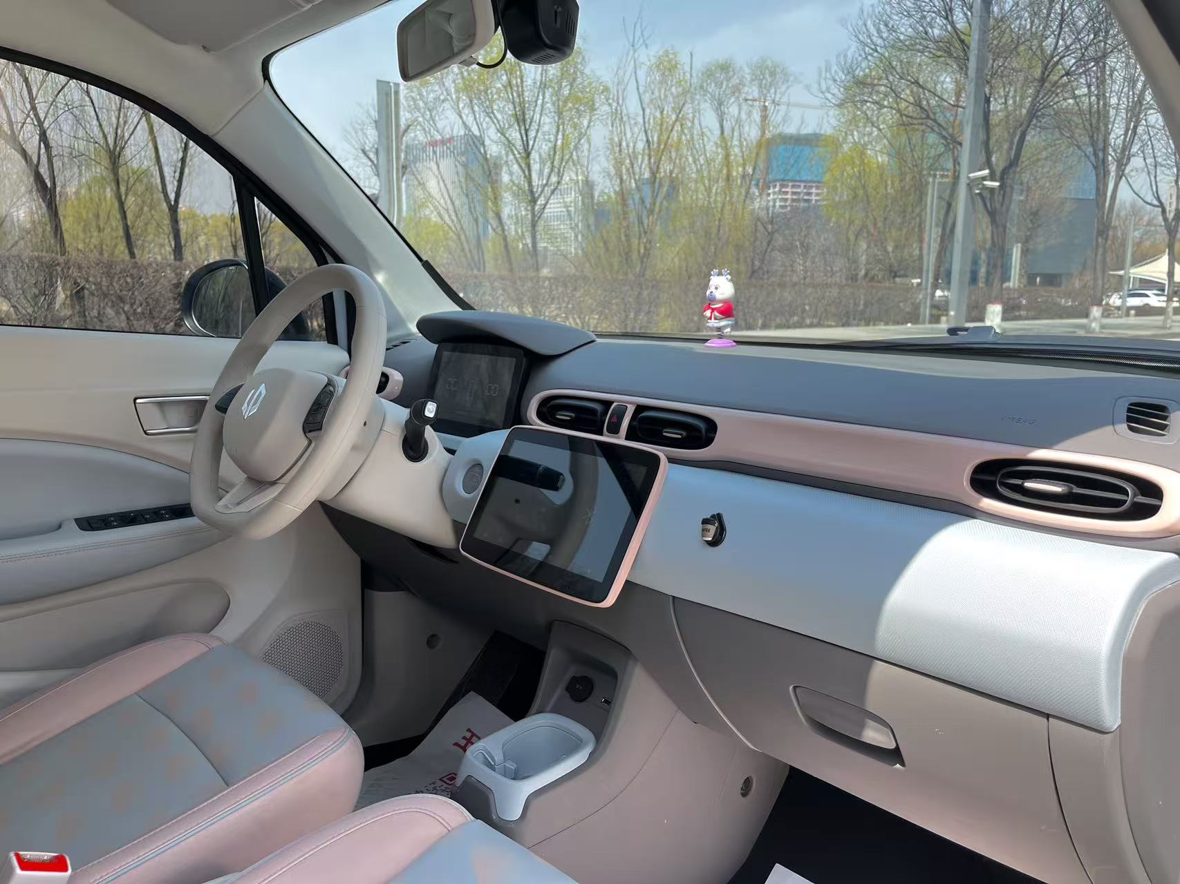 零跑汽车 零跑T03 2024 汽车图片 #14