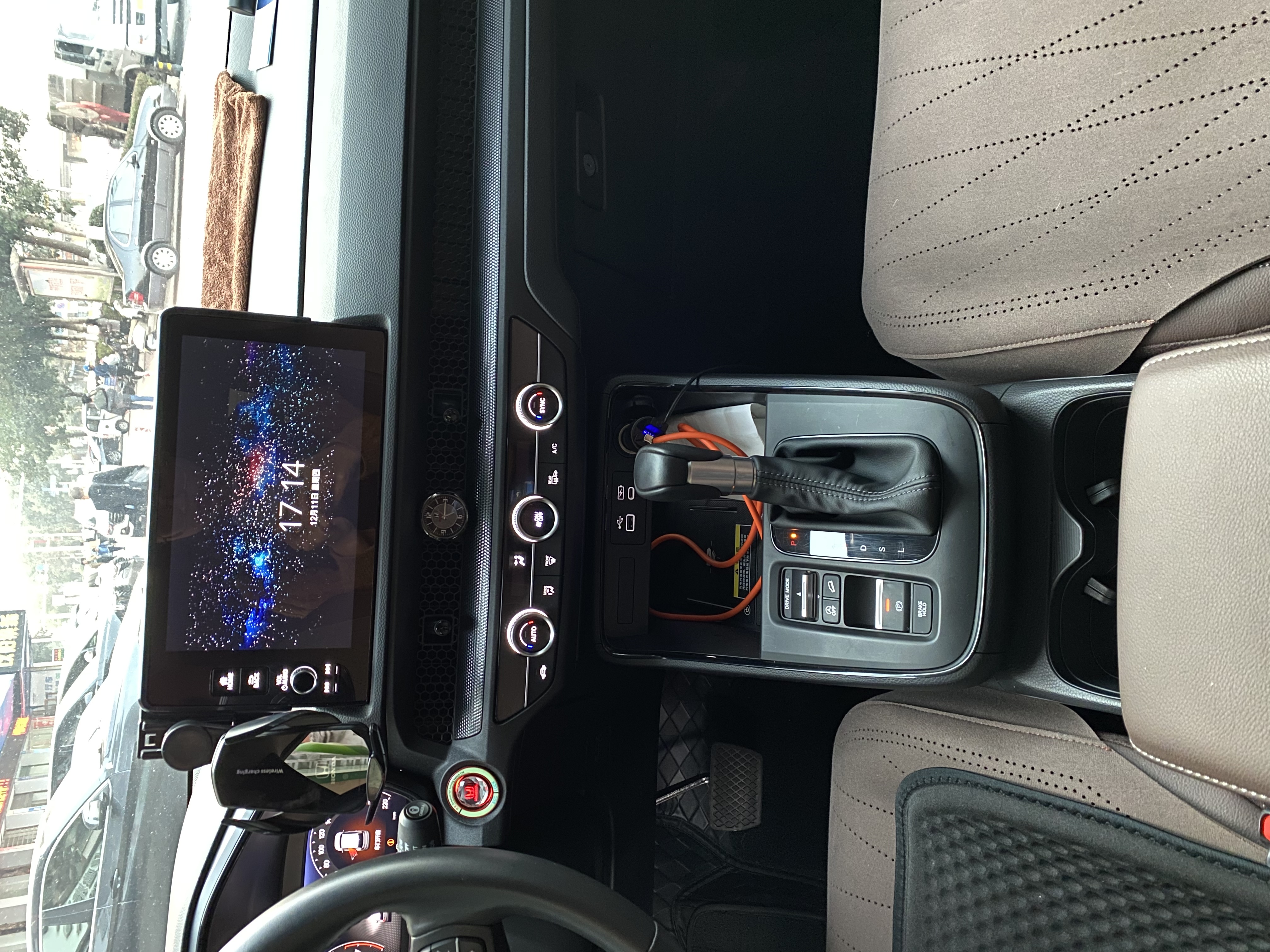 Honda CR-V 2025 изображение автомобиля #14