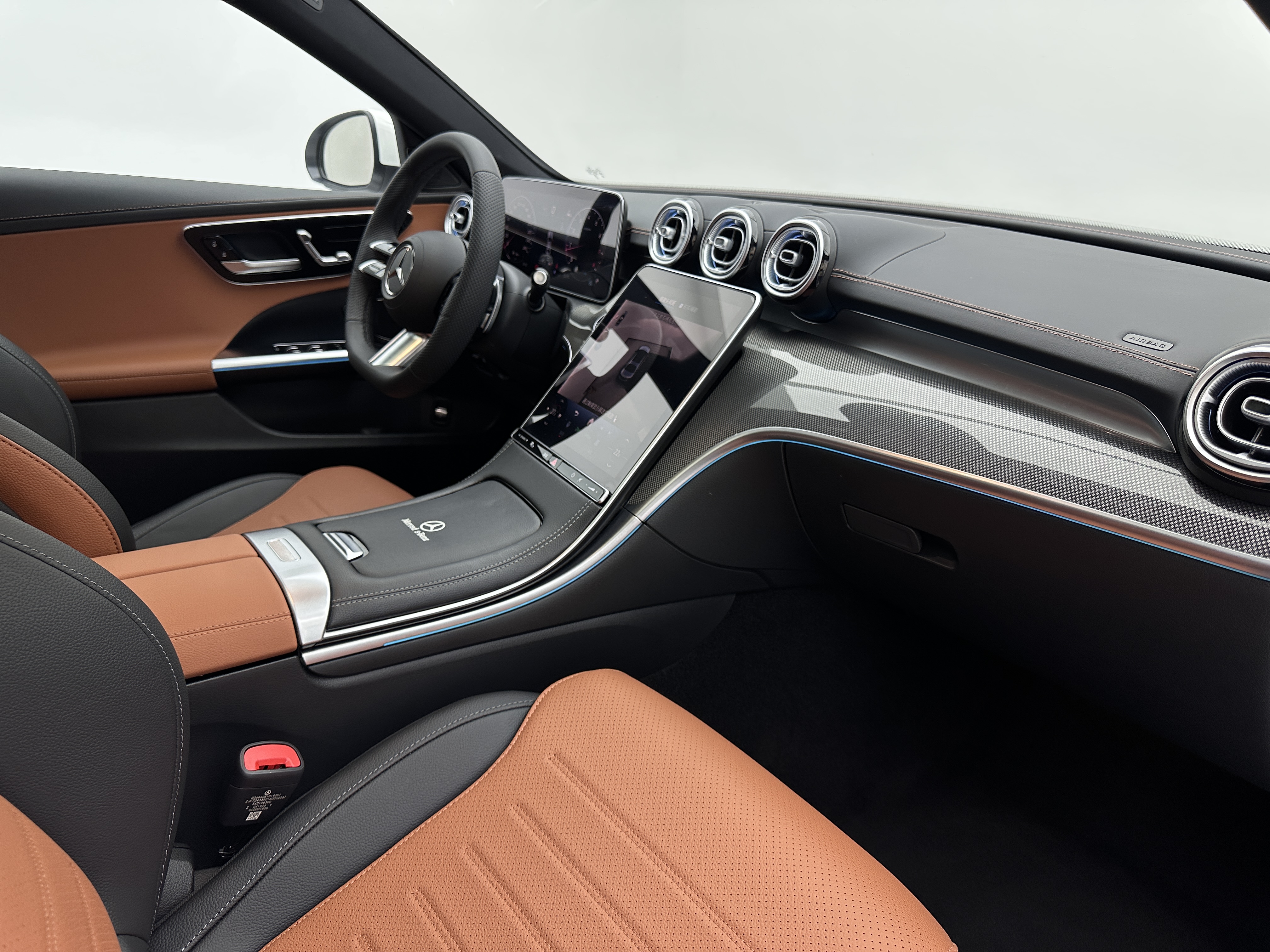 Mercedes-Benz C Class 2025 car image #14