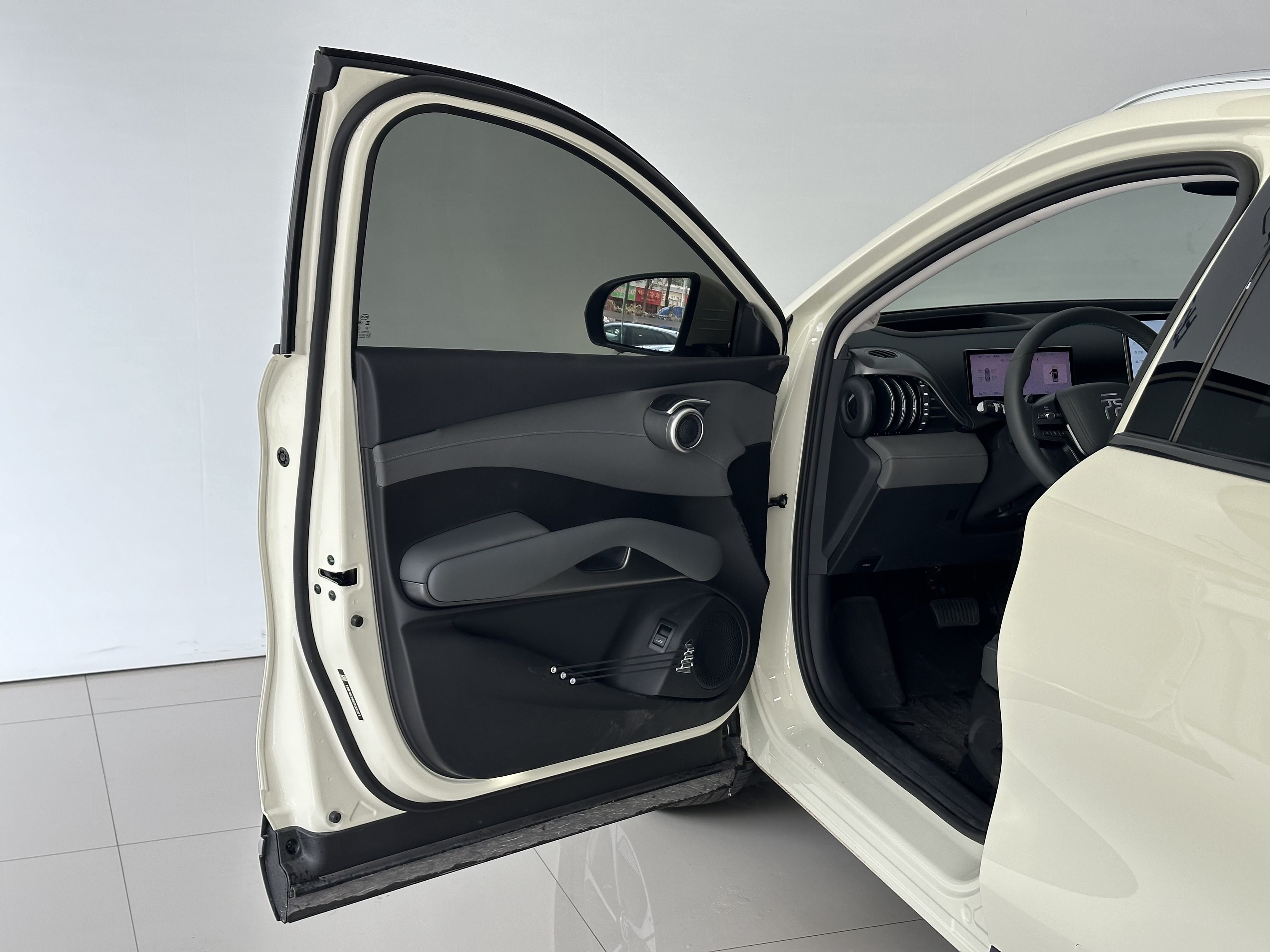 BYD Yuan Plus 2025 #14 BYD Yuan Plus 2025 car image #14