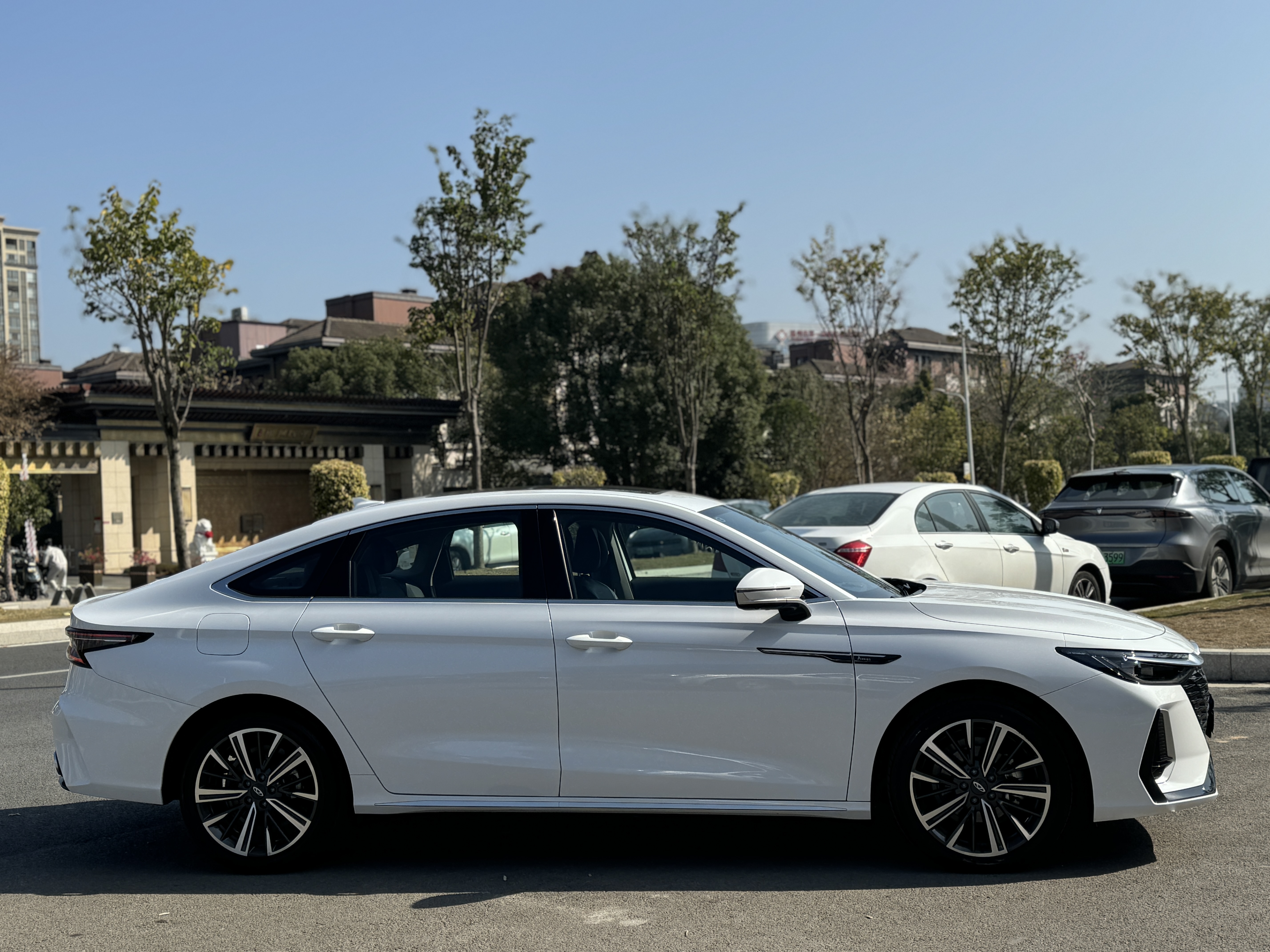 Chery Arrizo 8 2025 car image #14