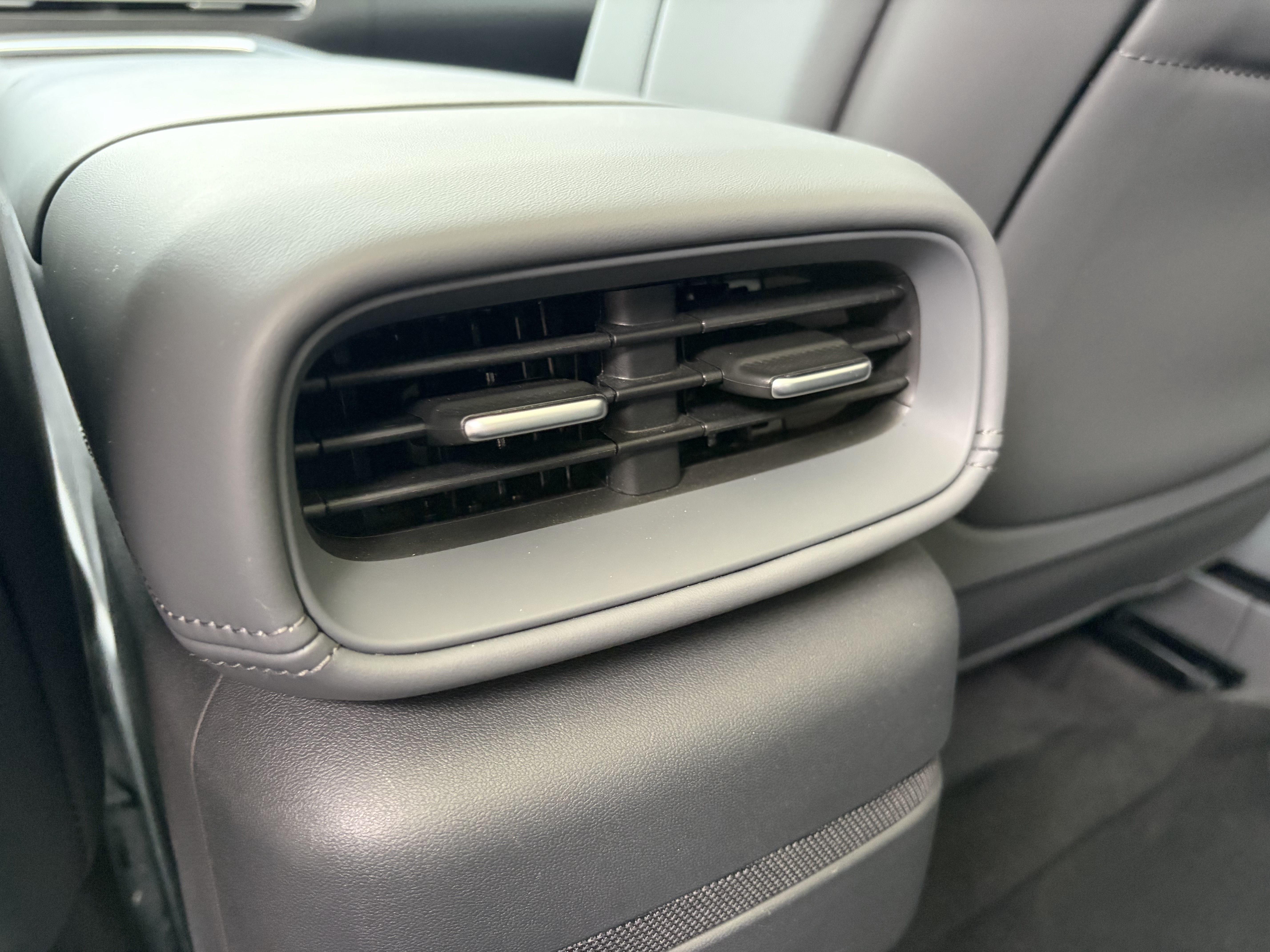 Xpeng G6 2025 #14 Xpeng G6 2025 car image #14