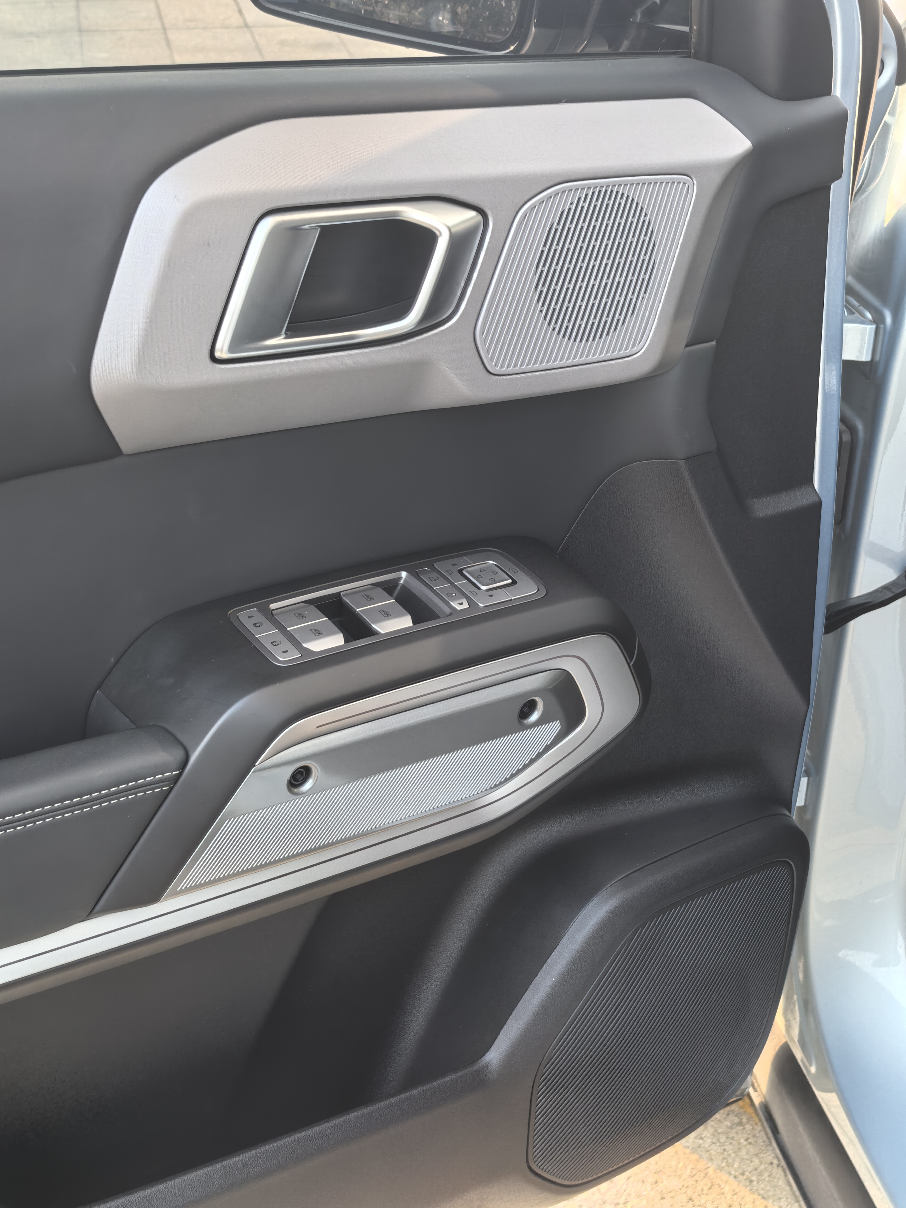 FangChengBao Tiger 3 2025 car image #14