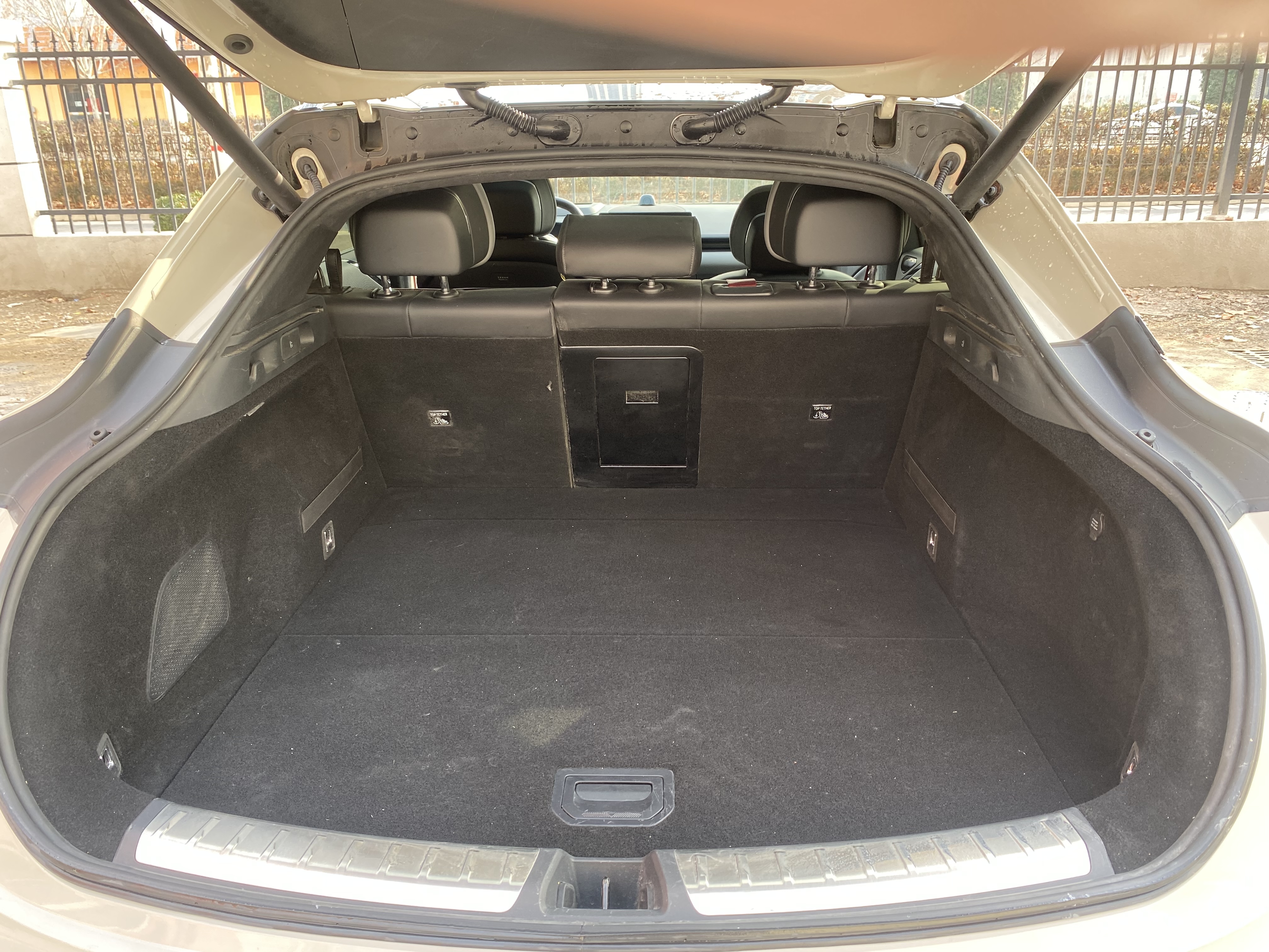 极氪 极氪007GT 2025 汽车图片 #14