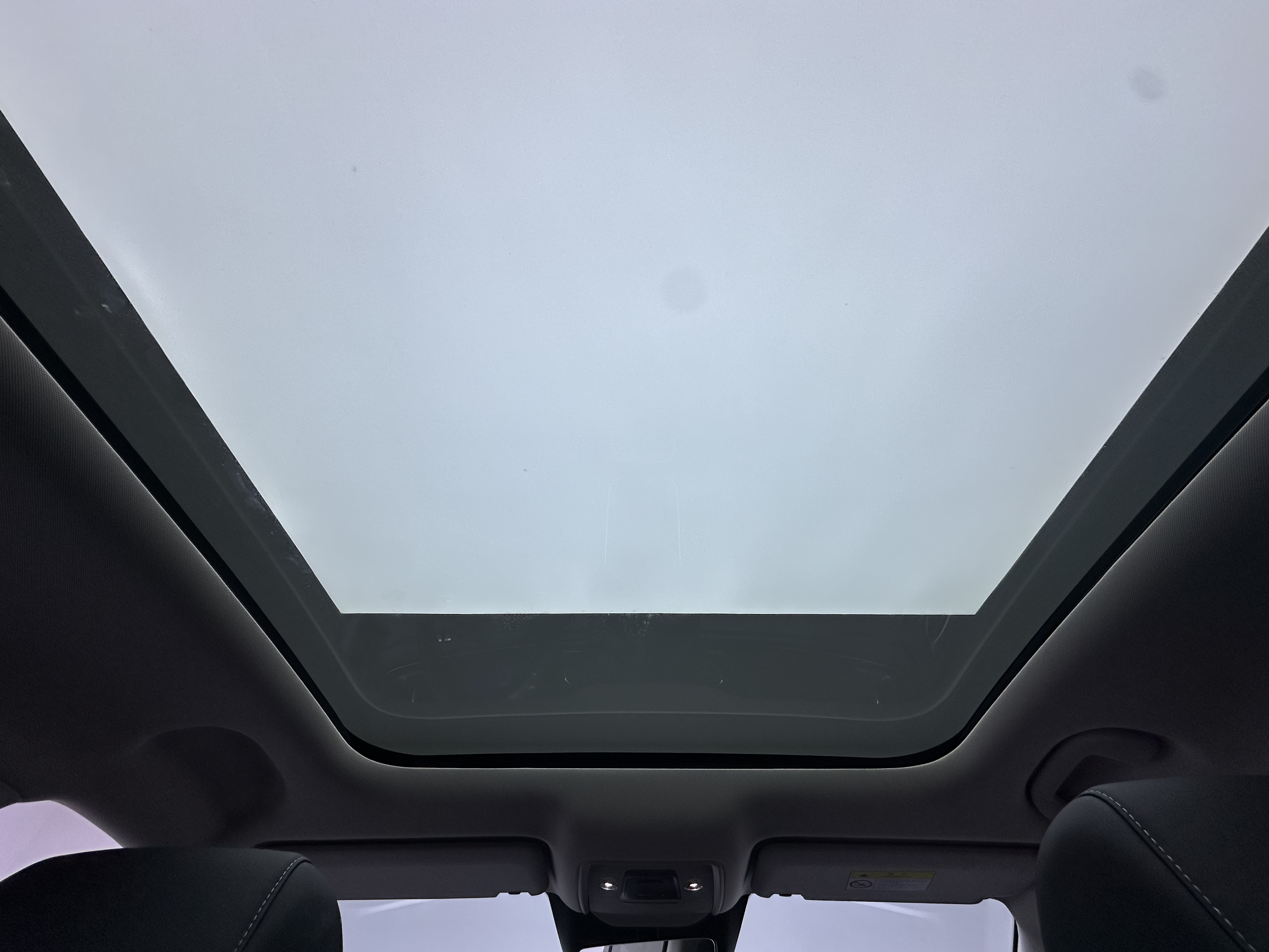 BYD Sea Lion 05 EV 2025 car image #14