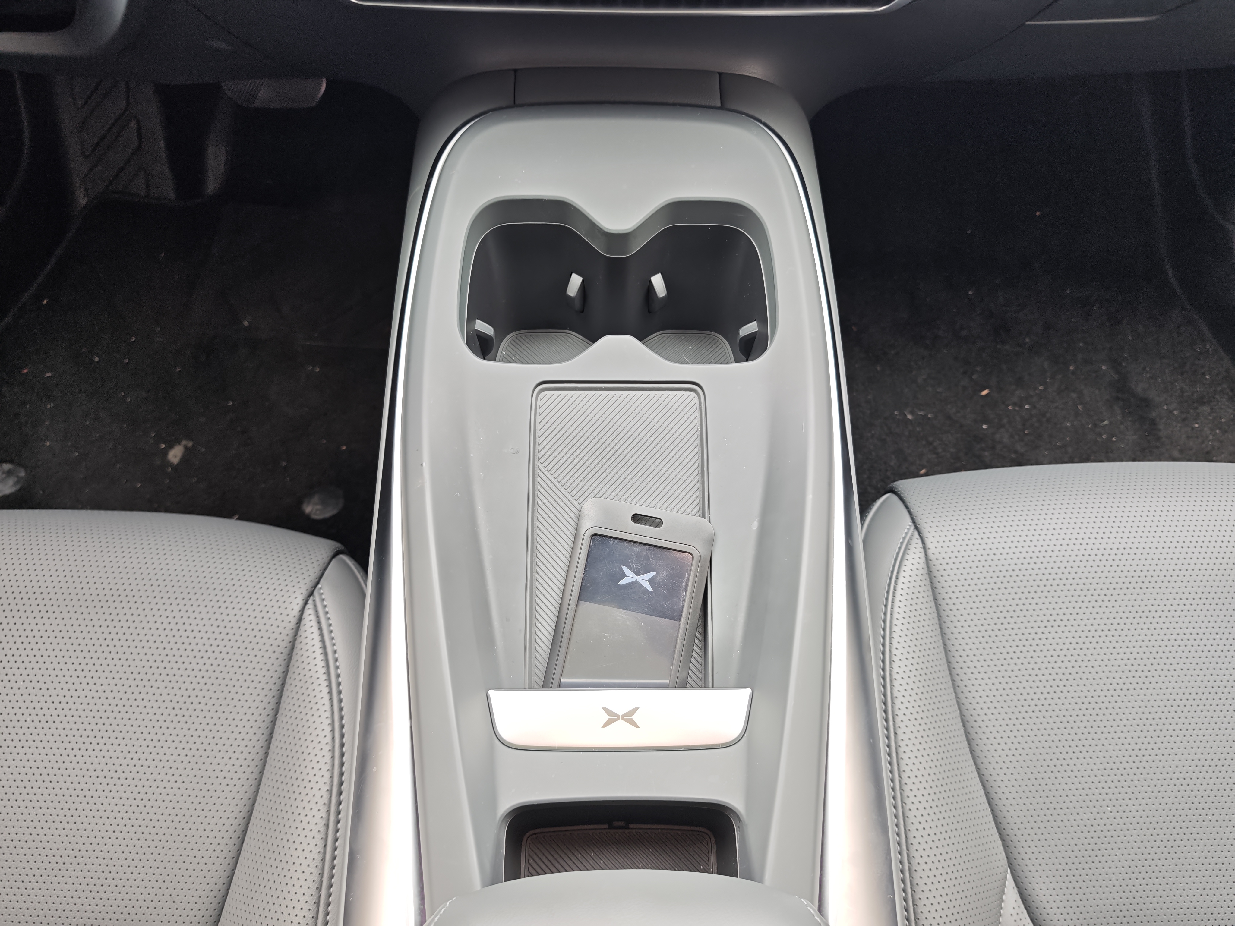 Xpeng MONA M03 2025 image de voiture #14