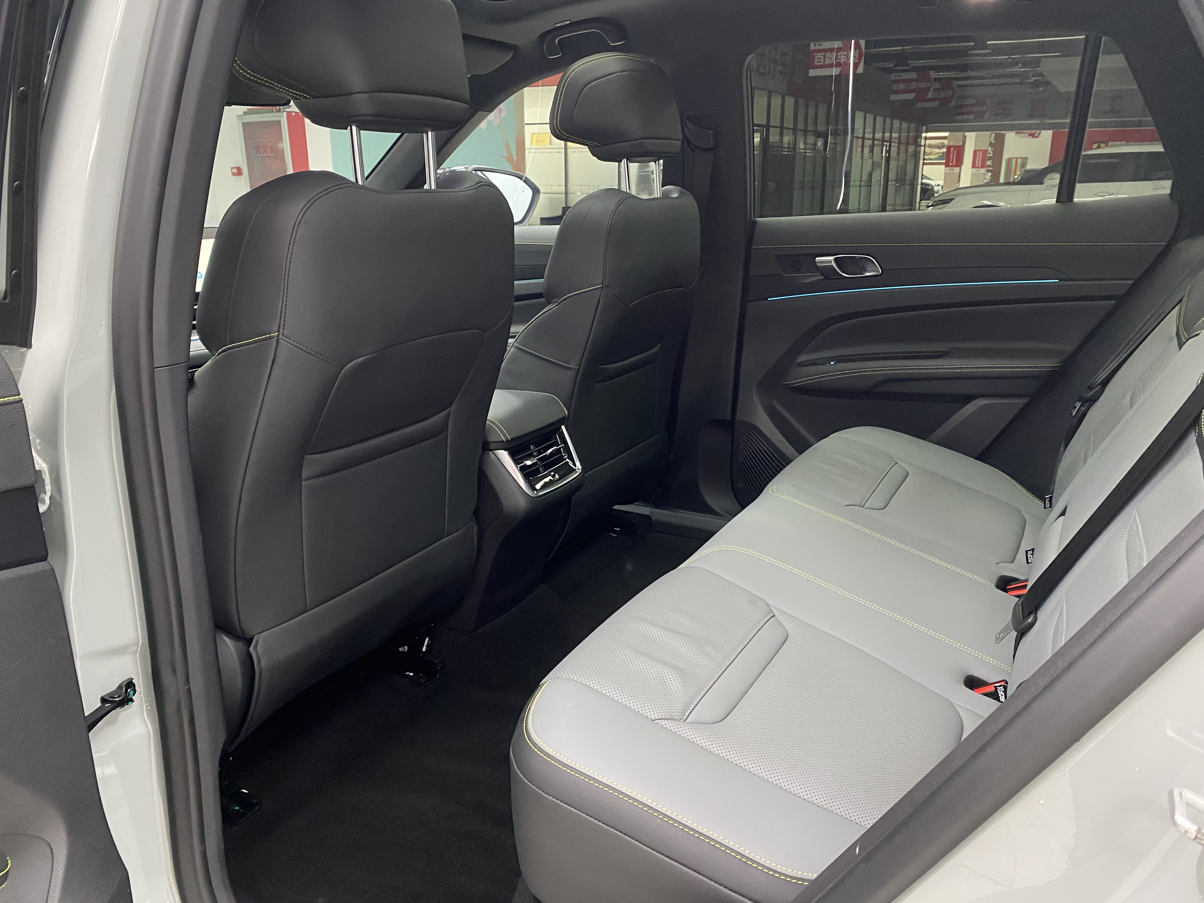 Ford Equator Sport New Energy 2025 car image #14