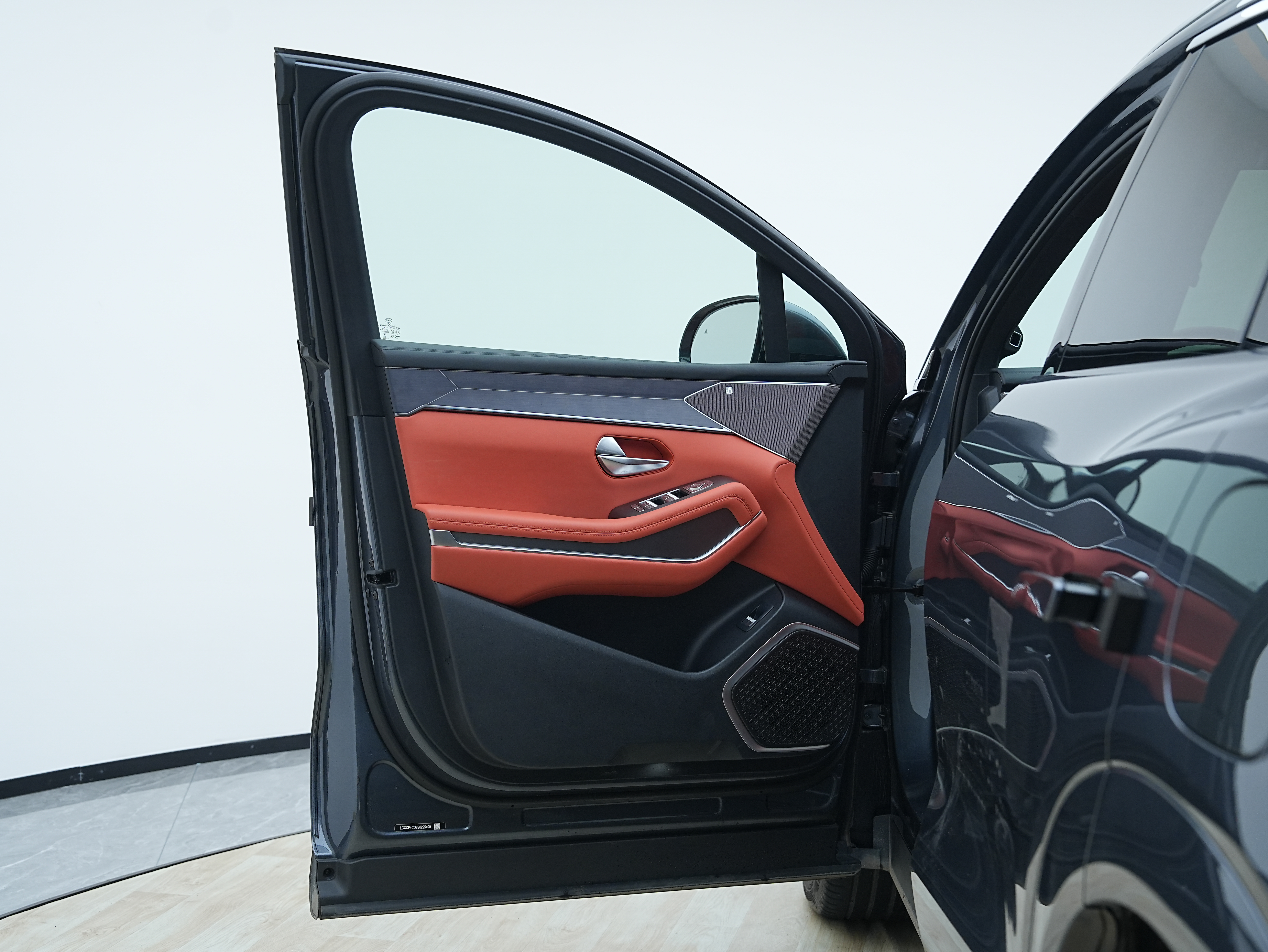 BYD Tang L 2025 car image #14