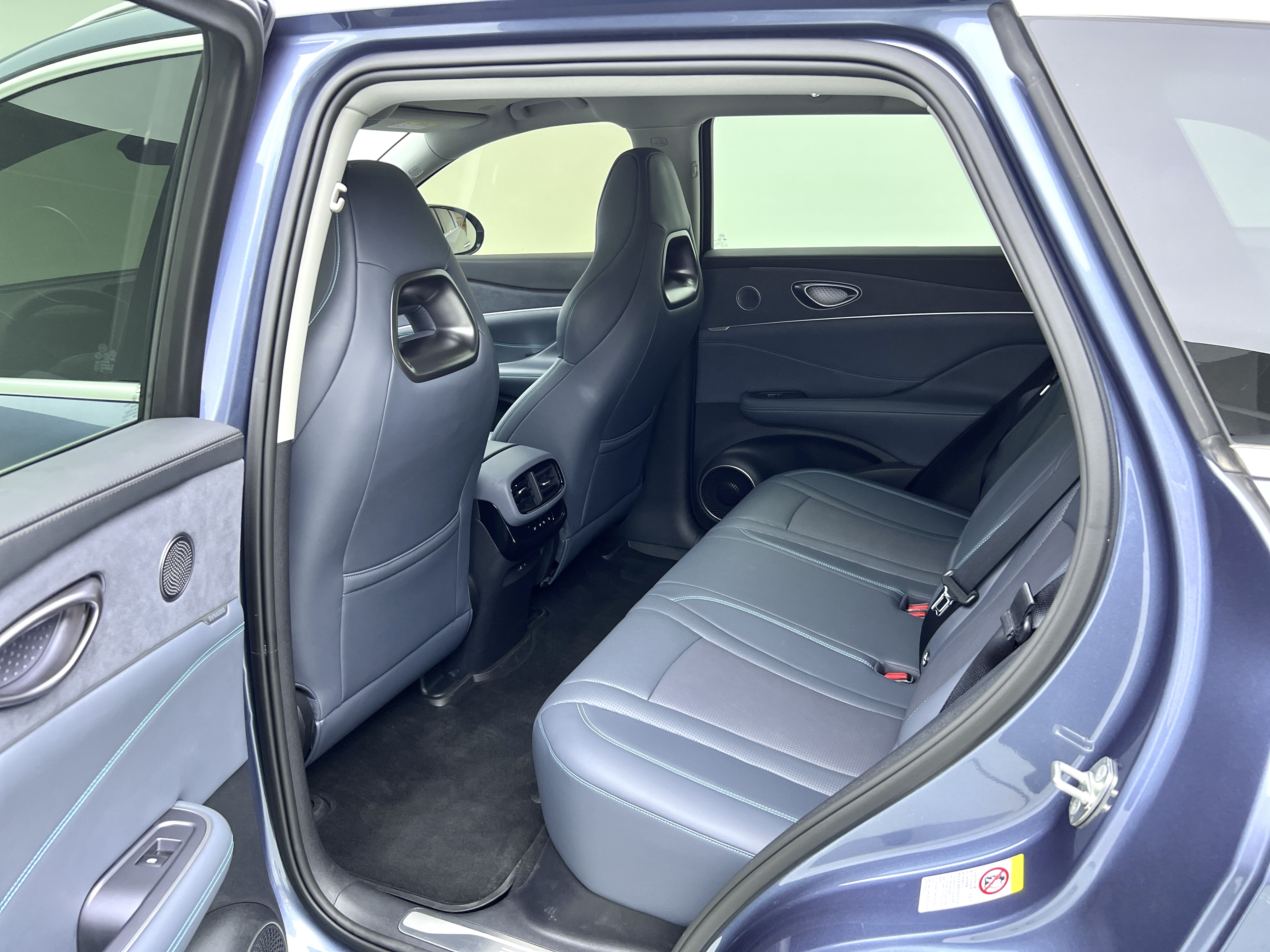 BYD Sea Lion 07 DM-i 2025 car image #14