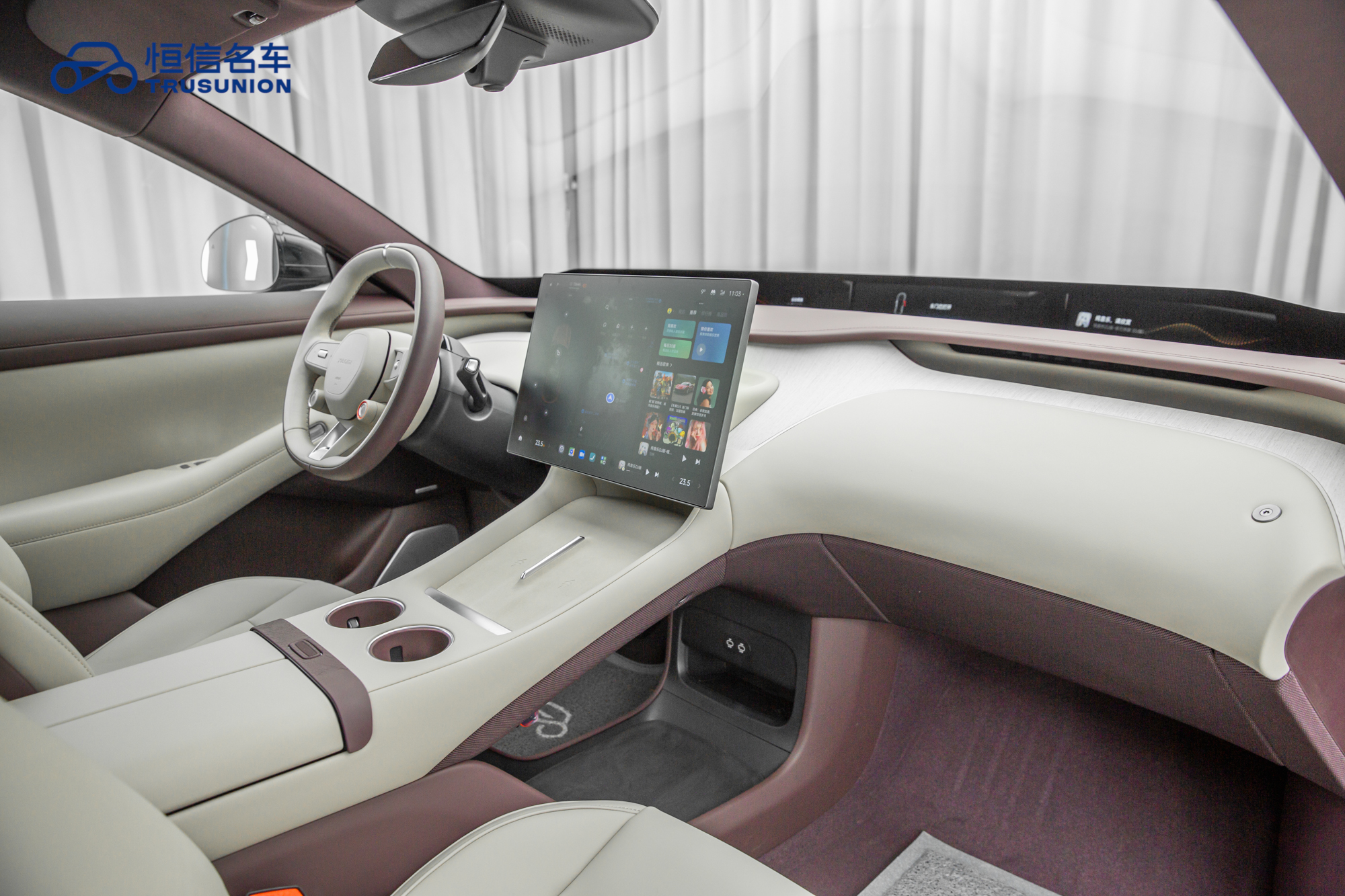 小米汽车 小米YU7 2025 汽车图片 #14