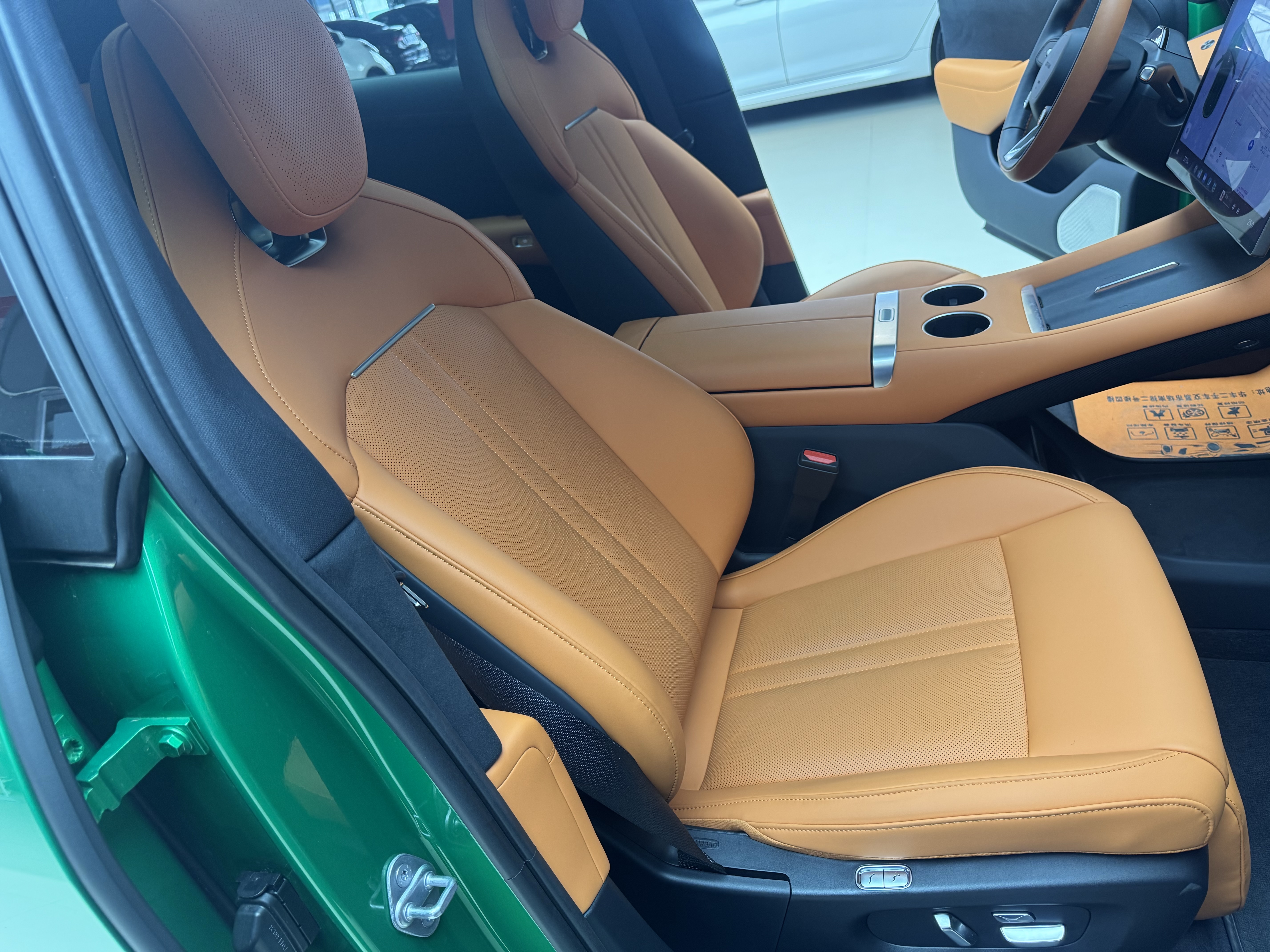 小米汽车 小米YU7 2025 汽车图片 #14