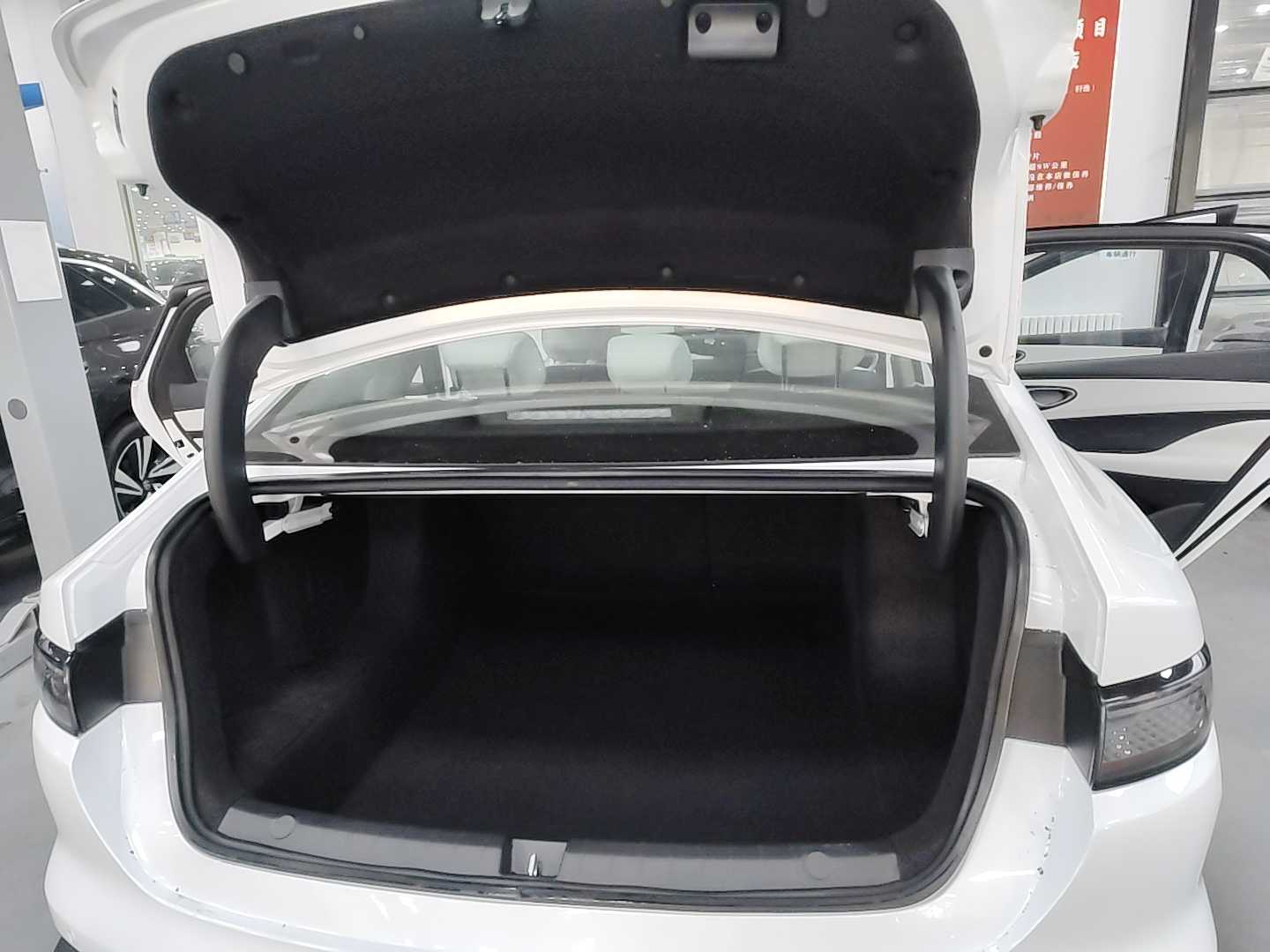 BYD Seal 05 DM-i 2025 car image #14